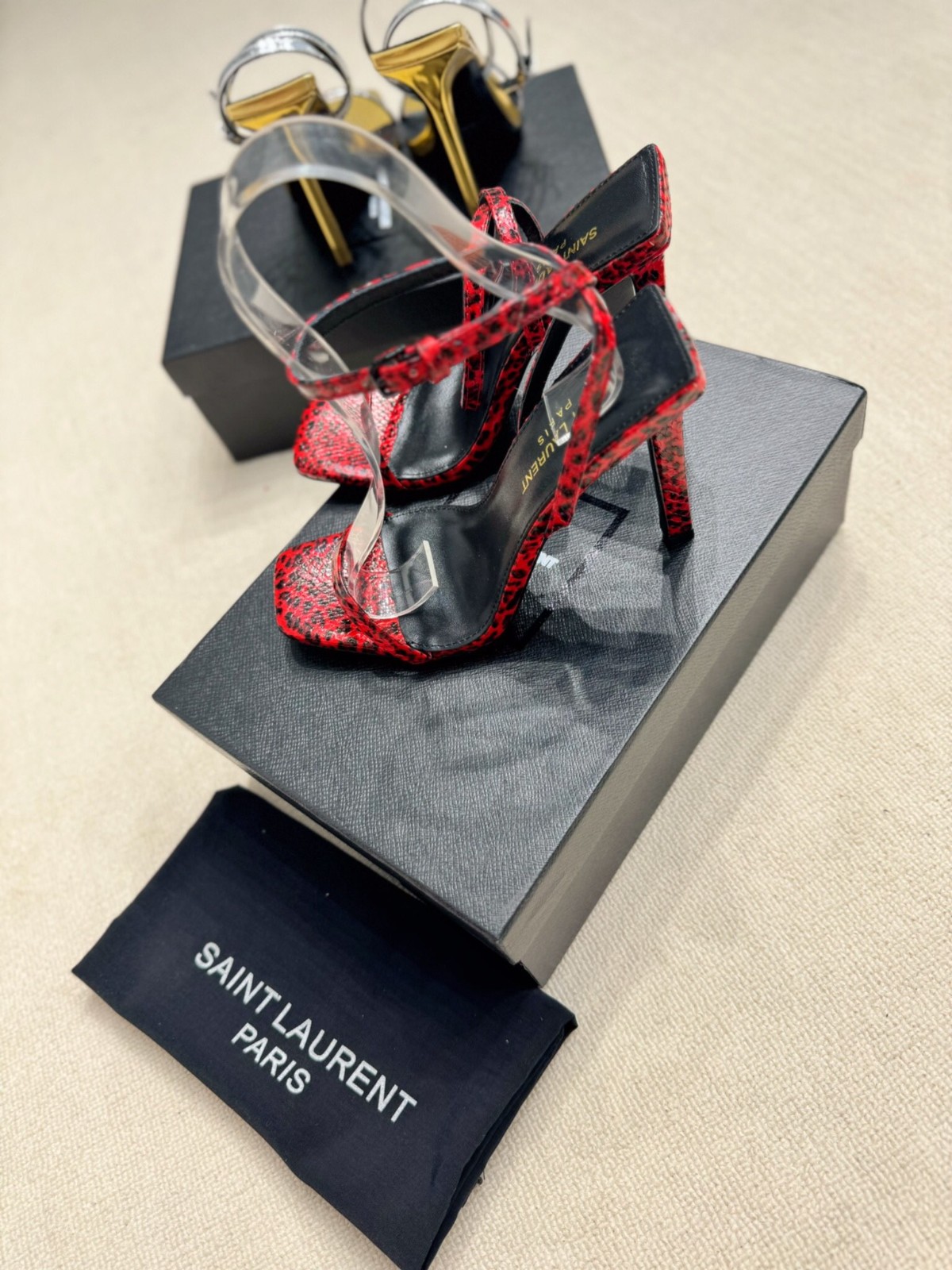 048 29123118 size 35-42
