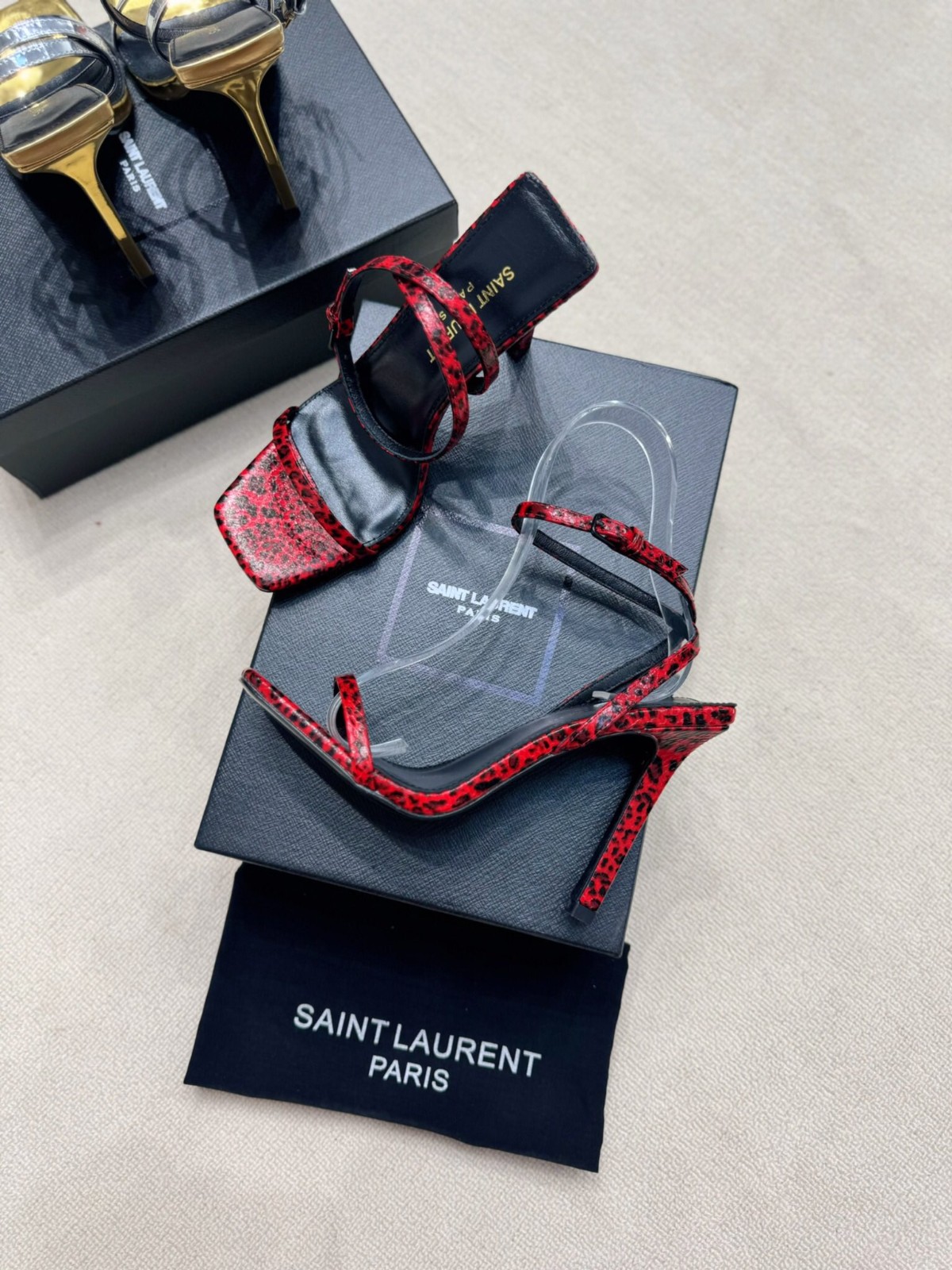 048 29123118 size 35-42