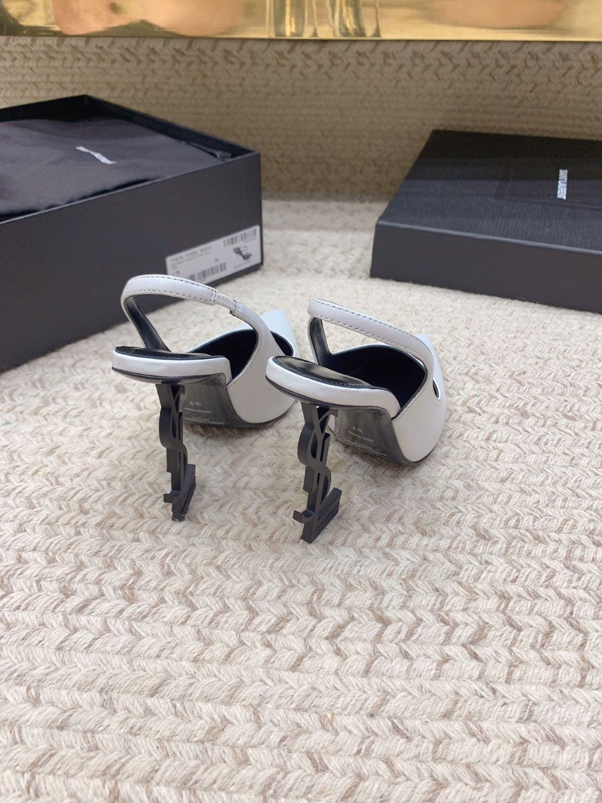 044 38123132 size 34-40