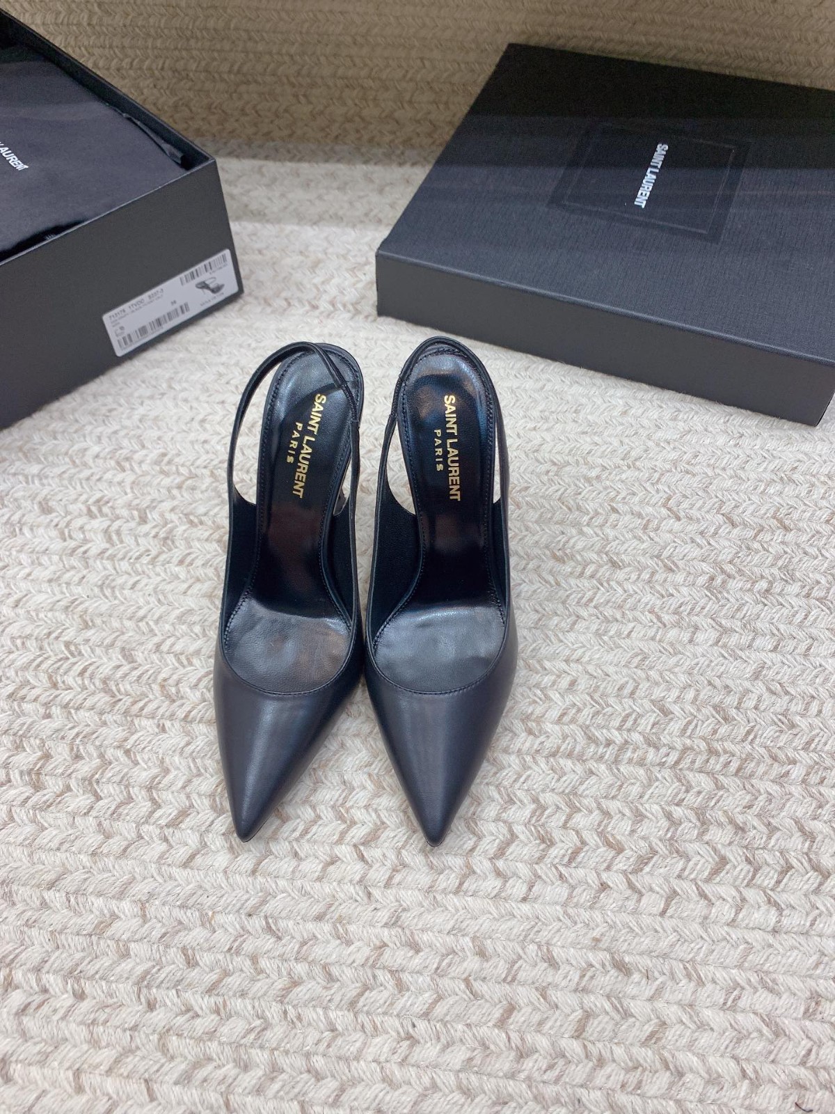 042 38123132 size 34-40