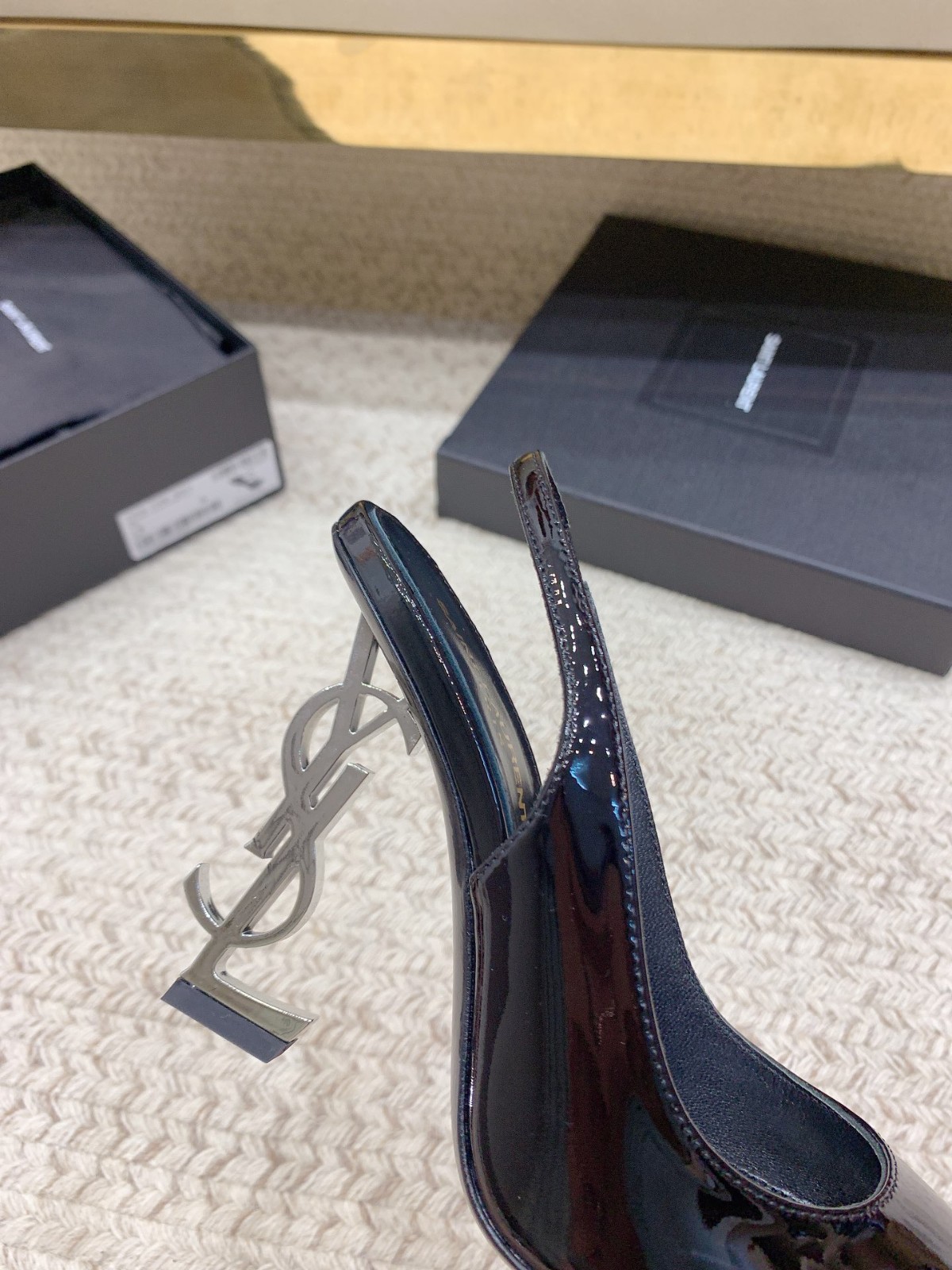 041 38123132 size 34-40