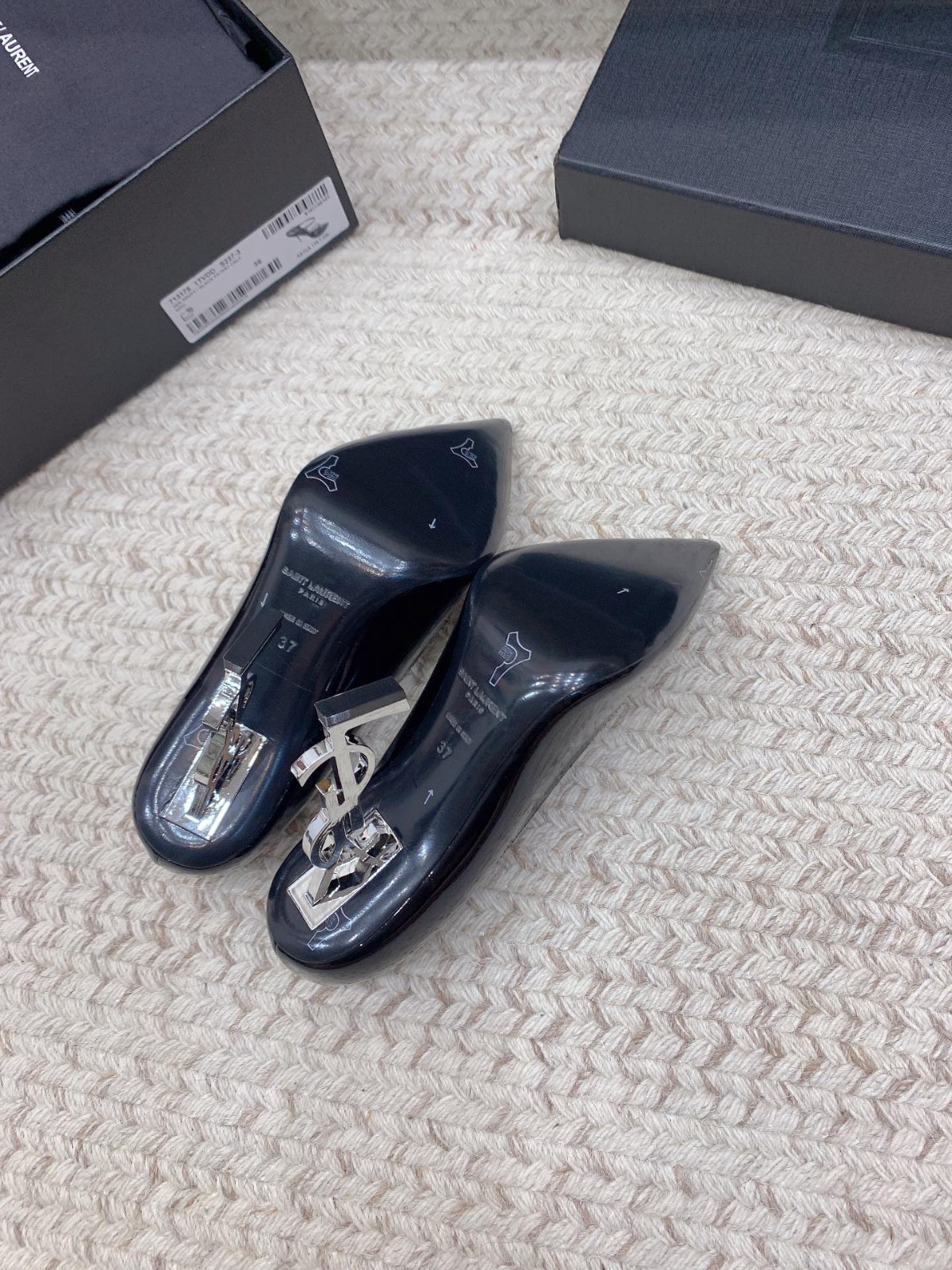 038 38123132 size 34-40