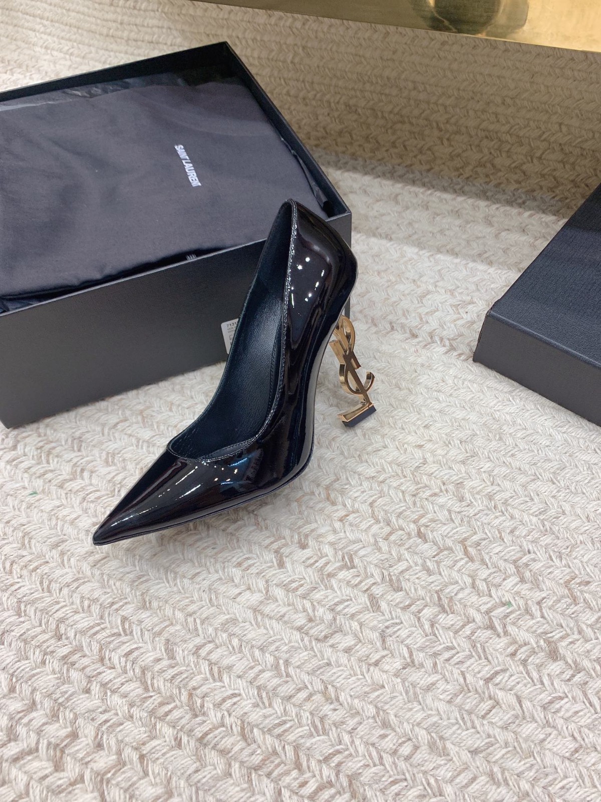037 38123132 size 34-40