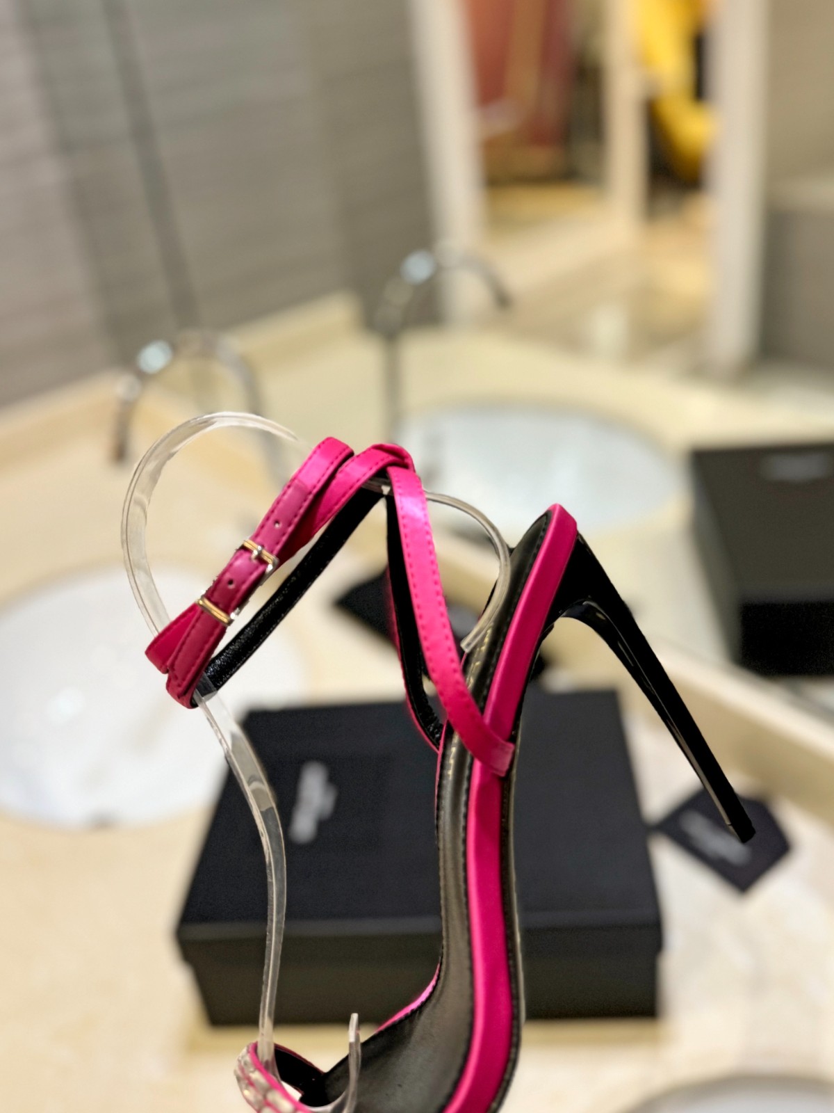 006 32123111 size 35-41