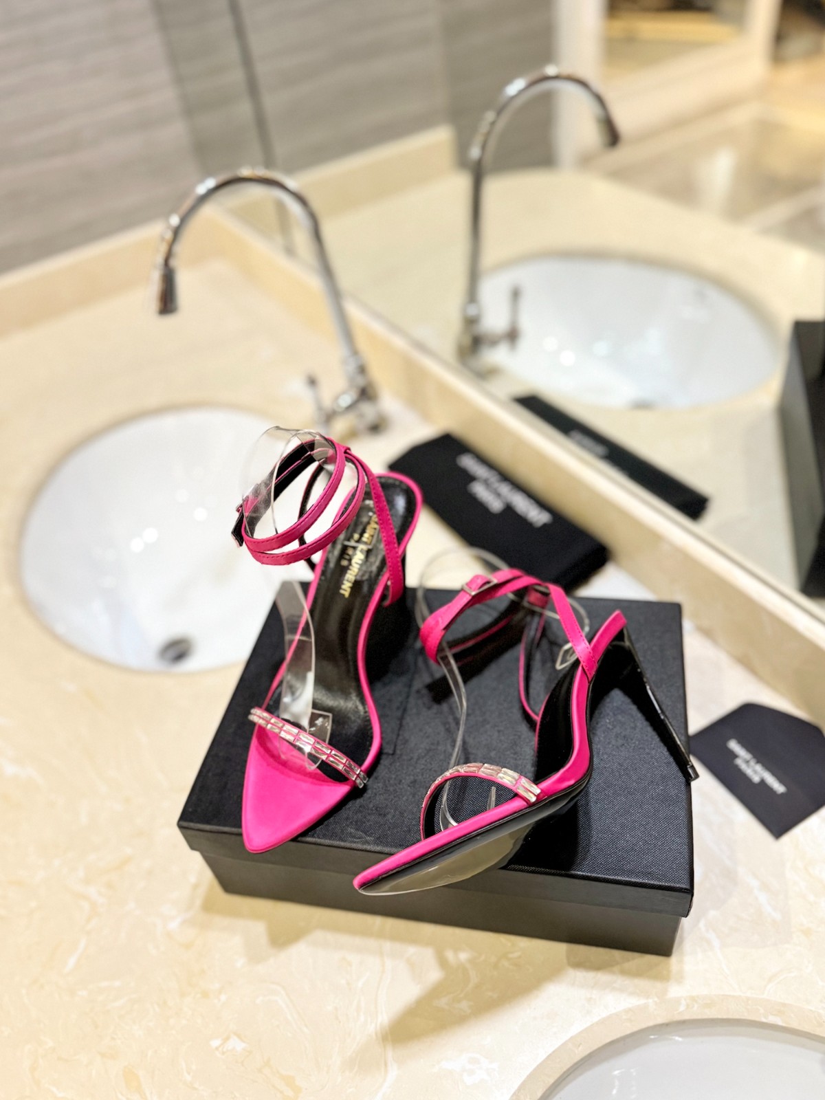 006 32123111 size 35-41