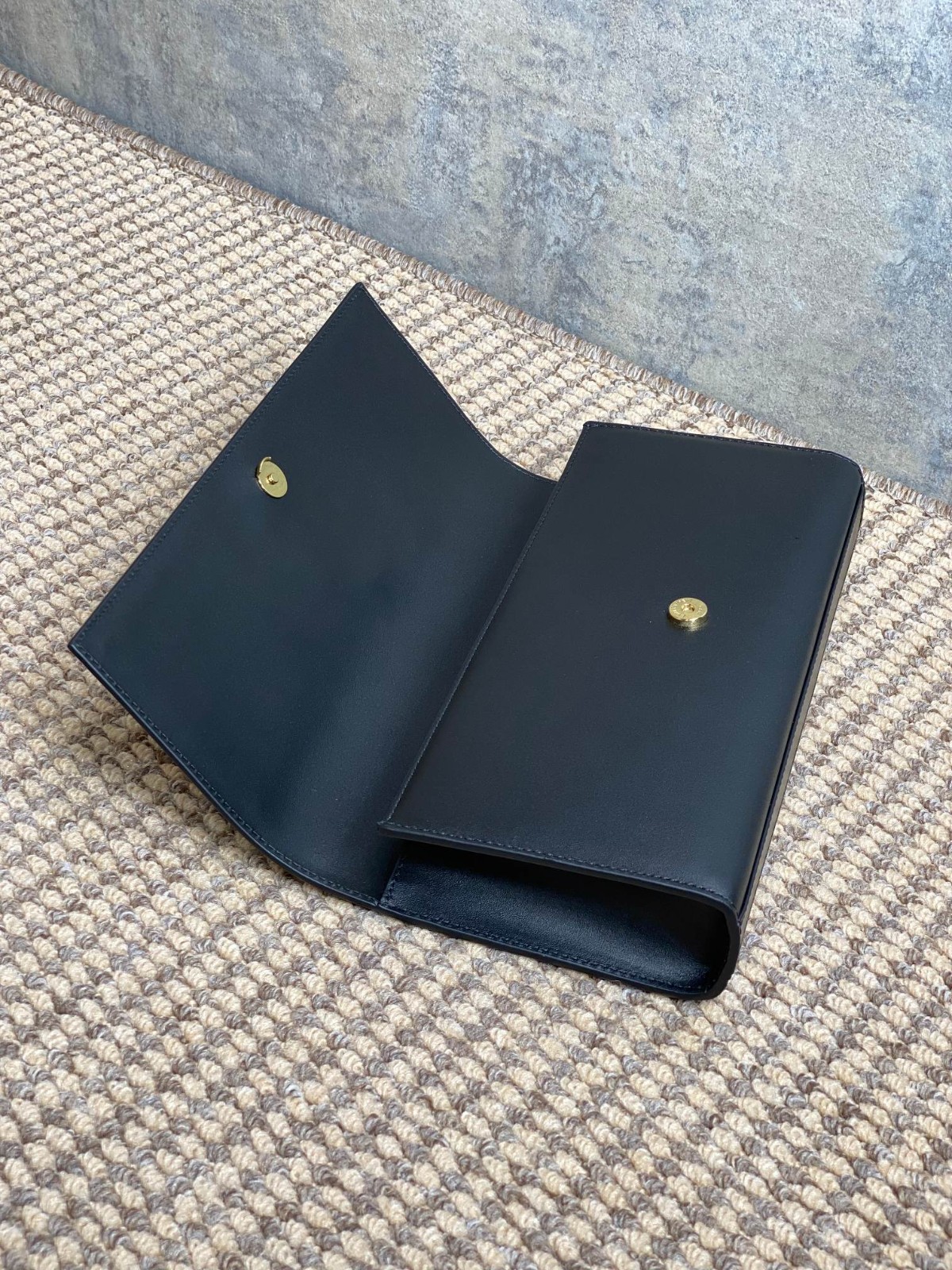 056 48123152 size 27x12.5x5cm