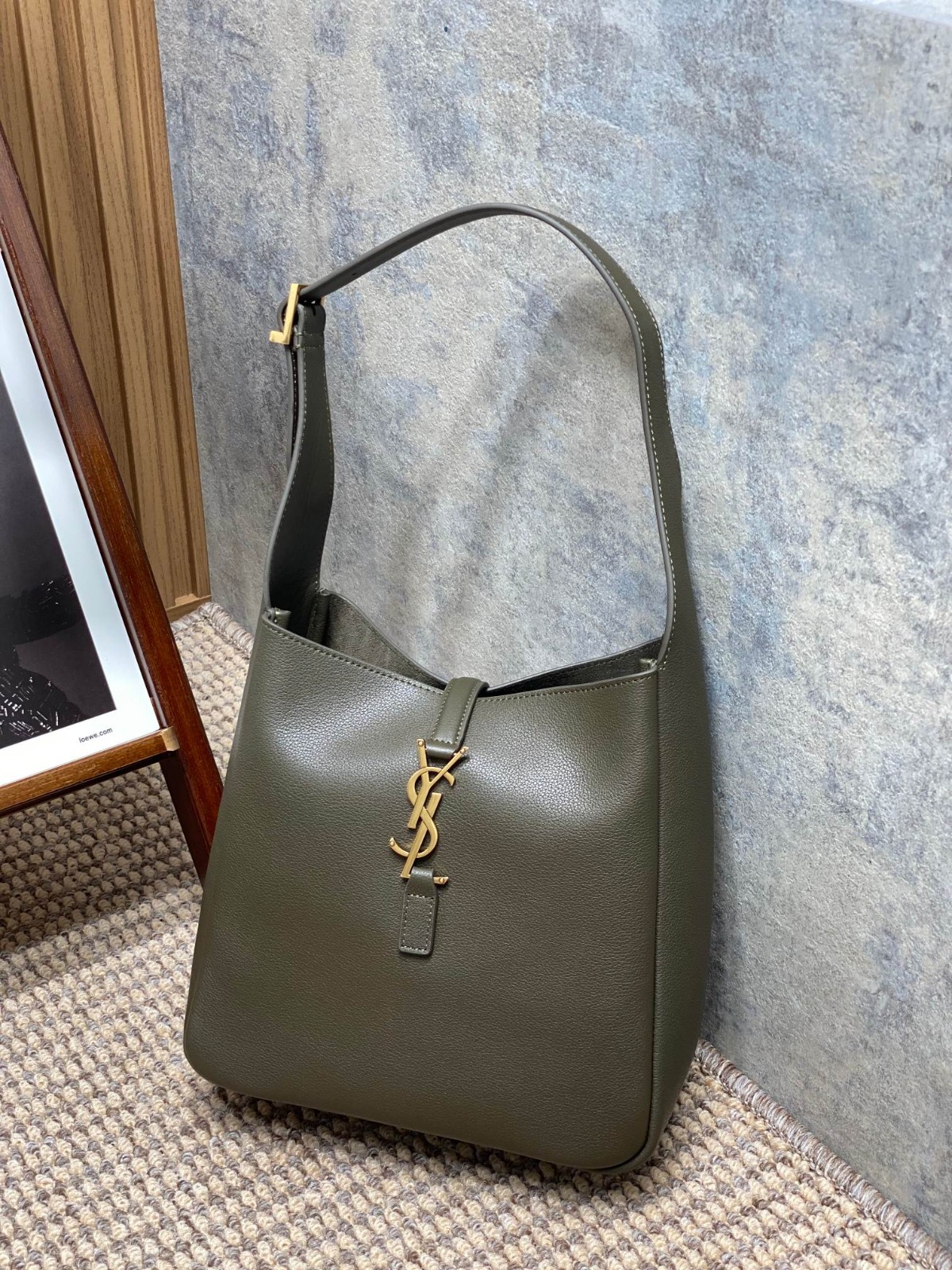 041 72123204 size 22x22x10cm