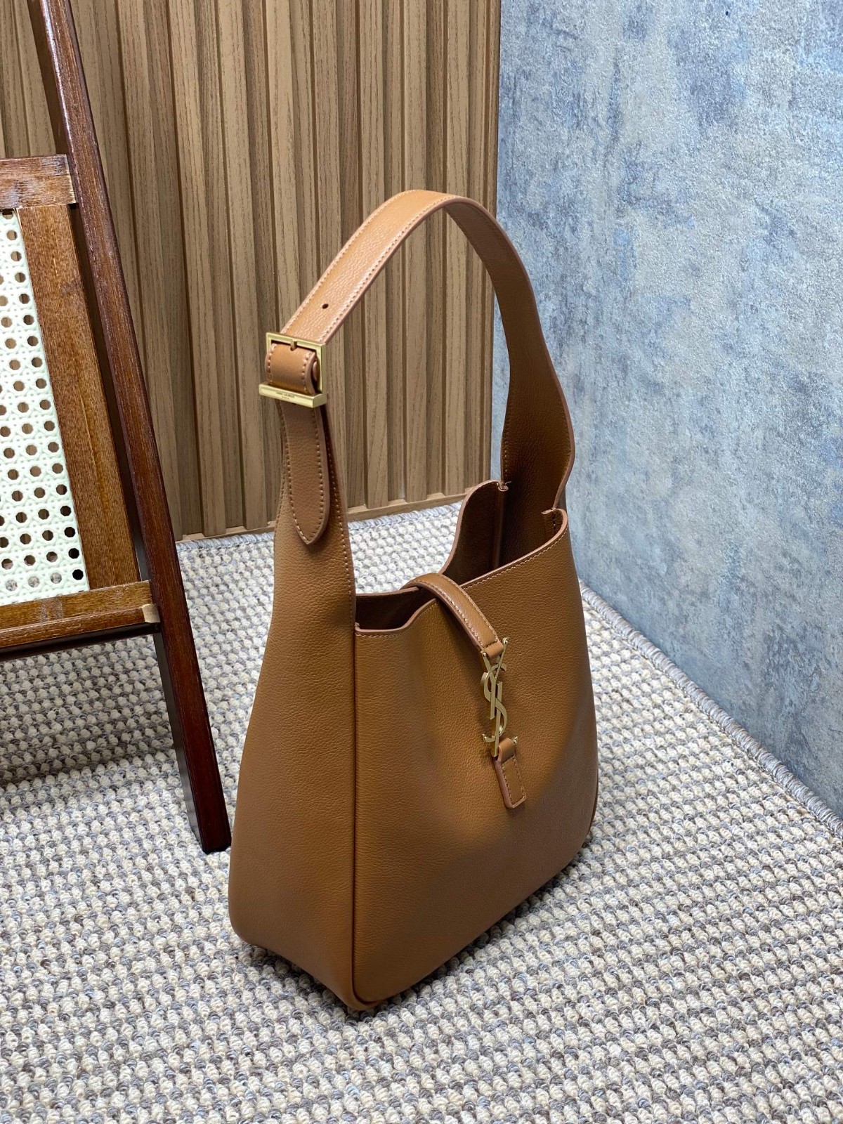 038 72123204 size 22x22x10cm
