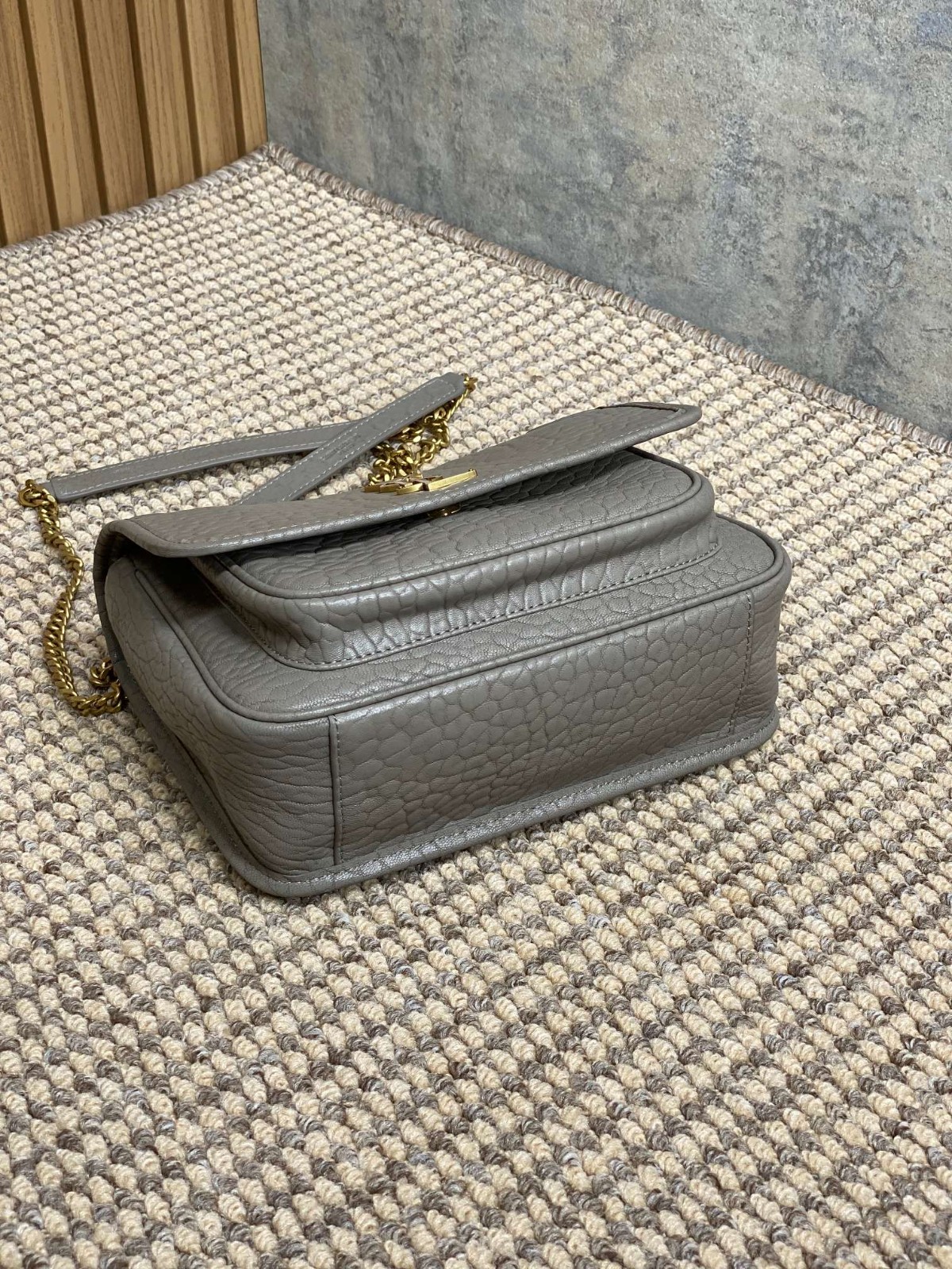 030 66123204;73123204 size 22×16×12cm;size 28x20x8.5cm