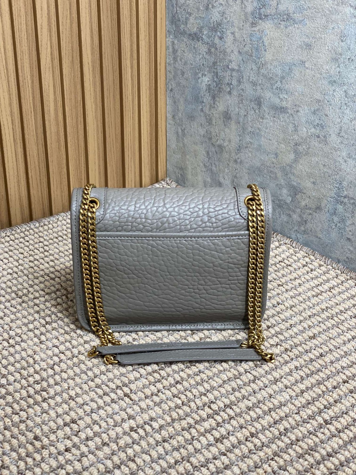 030 66123204;73123204 size 22×16×12cm;size 28x20x8.5cm