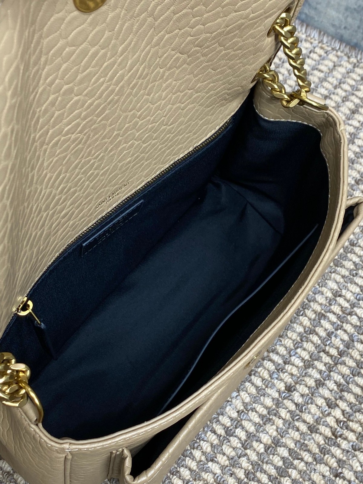 029 66123204;73123204 size 22×16×12cm;size 28x20x8.5cm