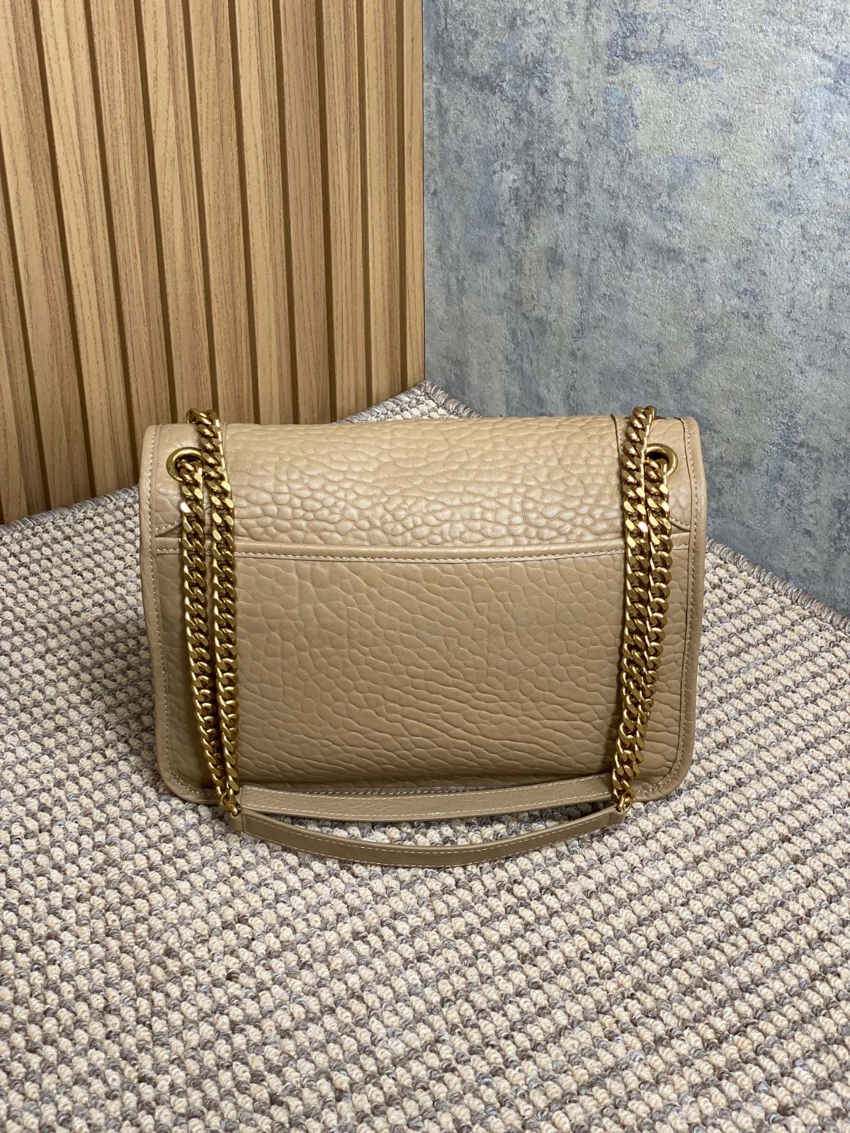 029 66123204;73123204 size 22×16×12cm;size 28x20x8.5cm