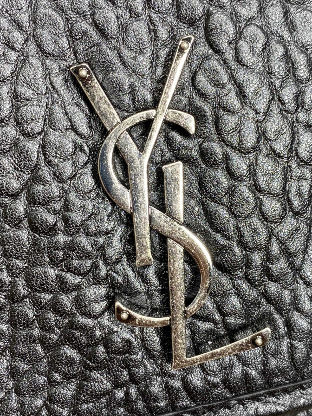 028 66123204;73123204 size 22×16×12cm;size 28x20x8.5cm
