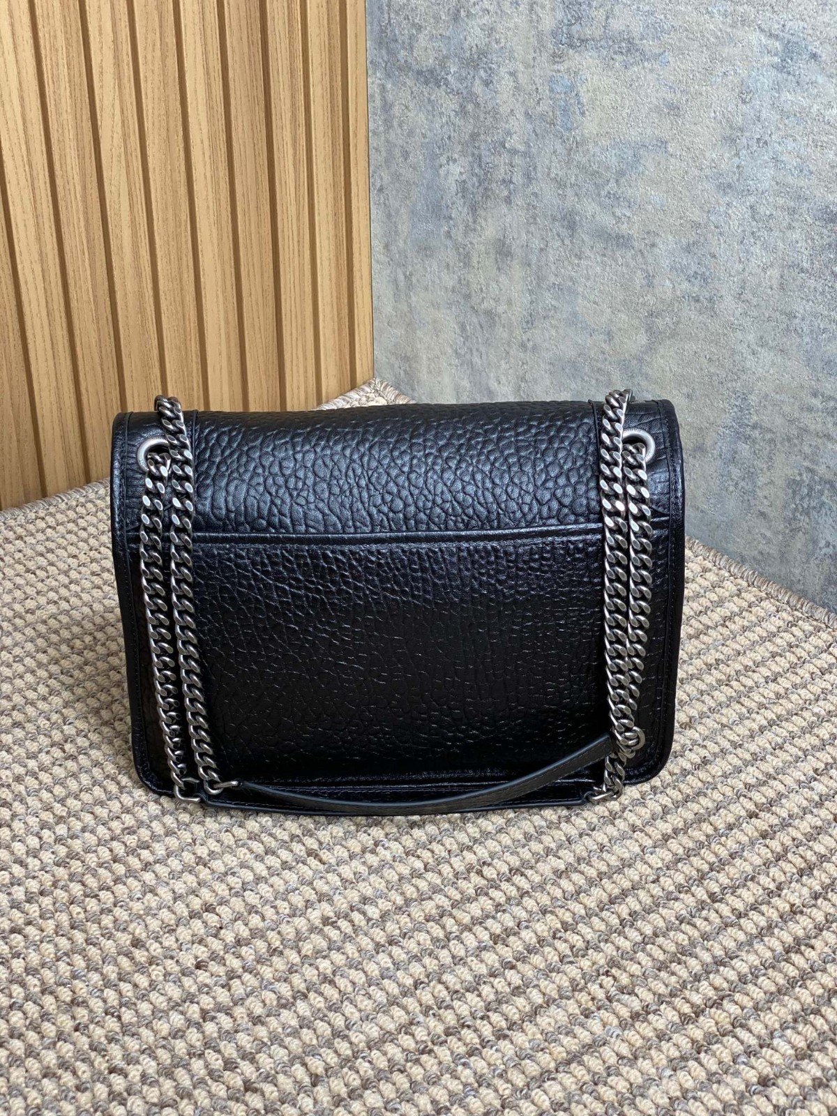 028 66123204;73123204 size 22×16×12cm;size 28x20x8.5cm