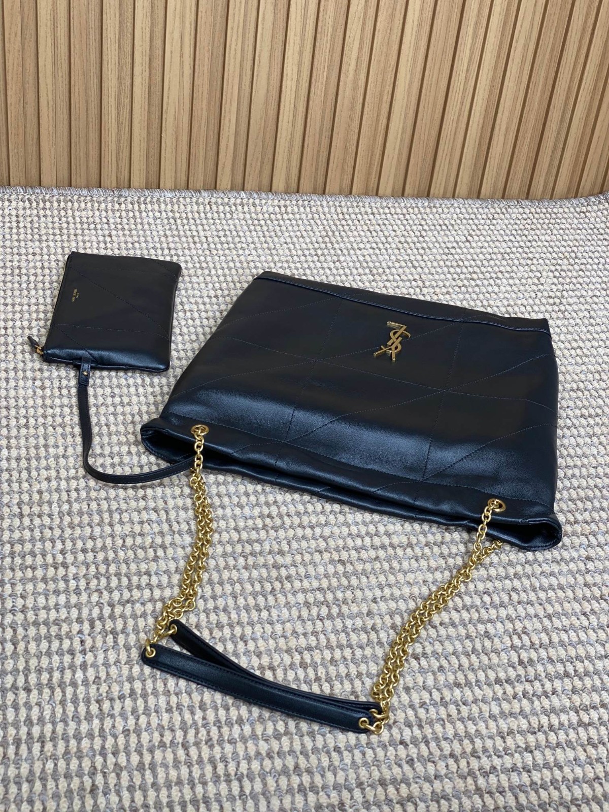 026 85123222 size 39x33x2cm