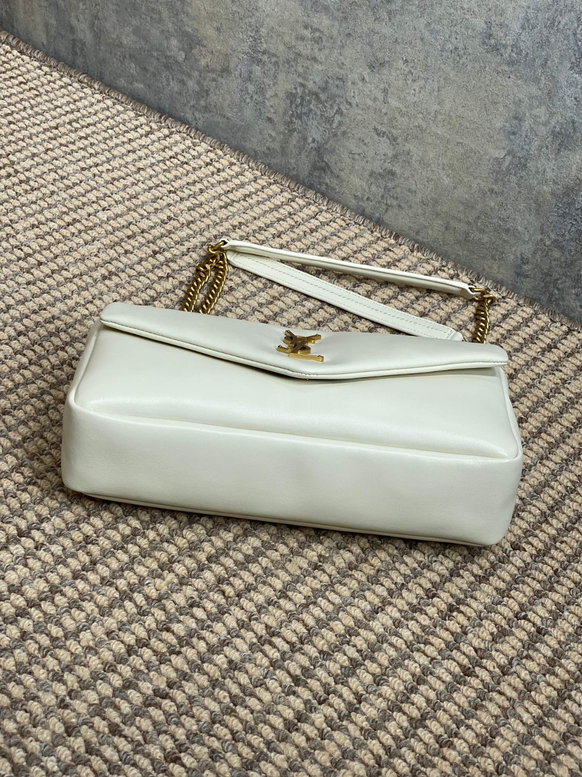 025 68123202 size 26x14x7cm