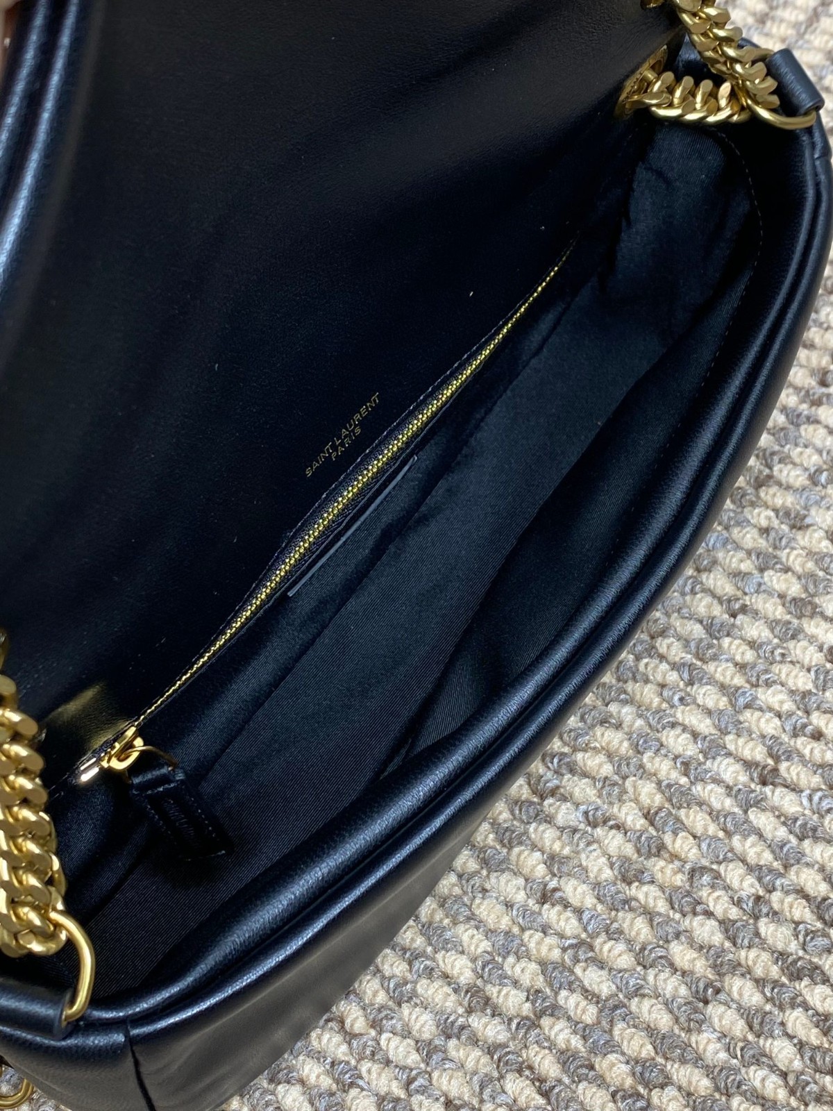 024 68123202 size 26x14x7cm