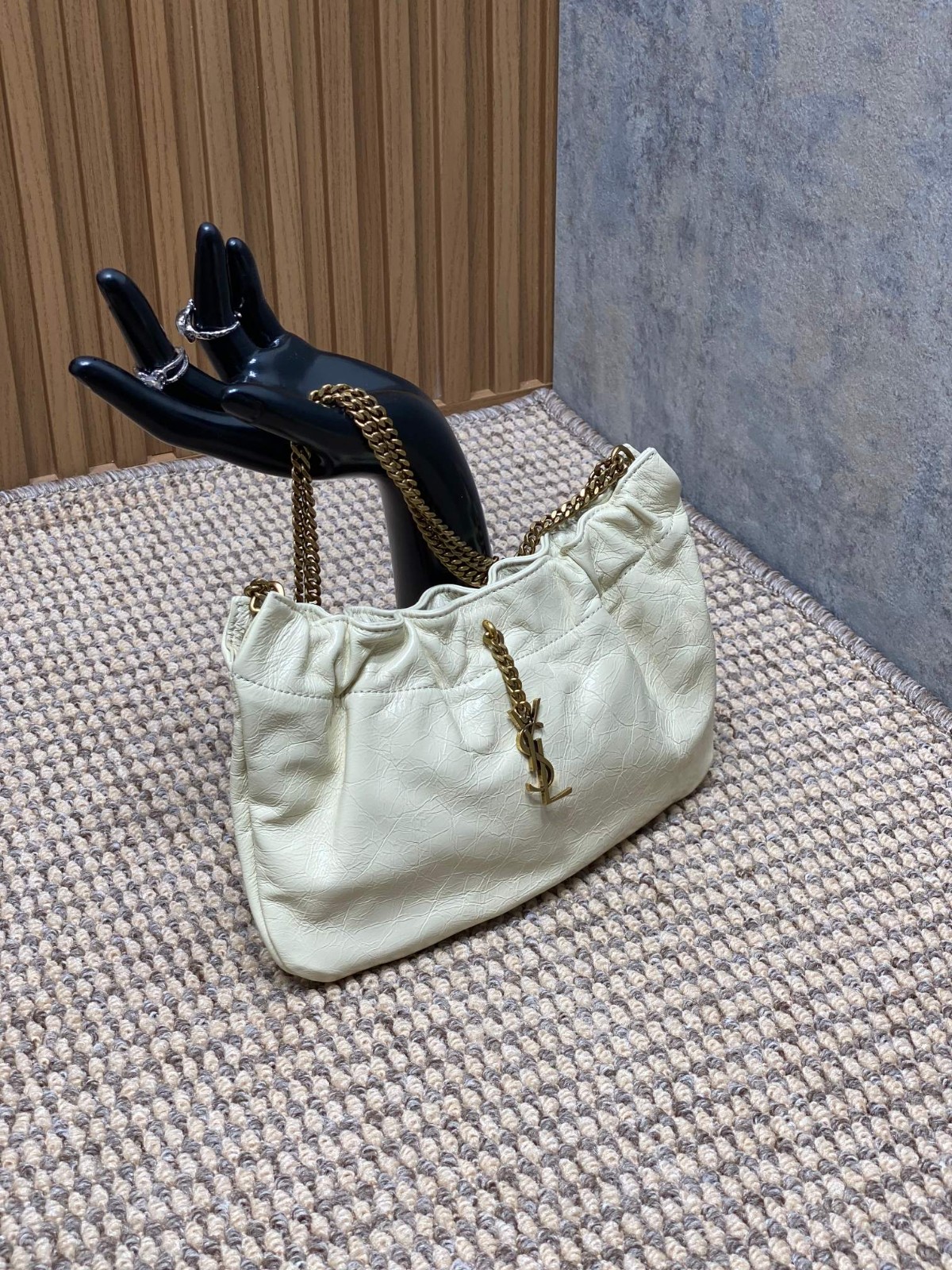 021 58123174 size 24x14x4cm