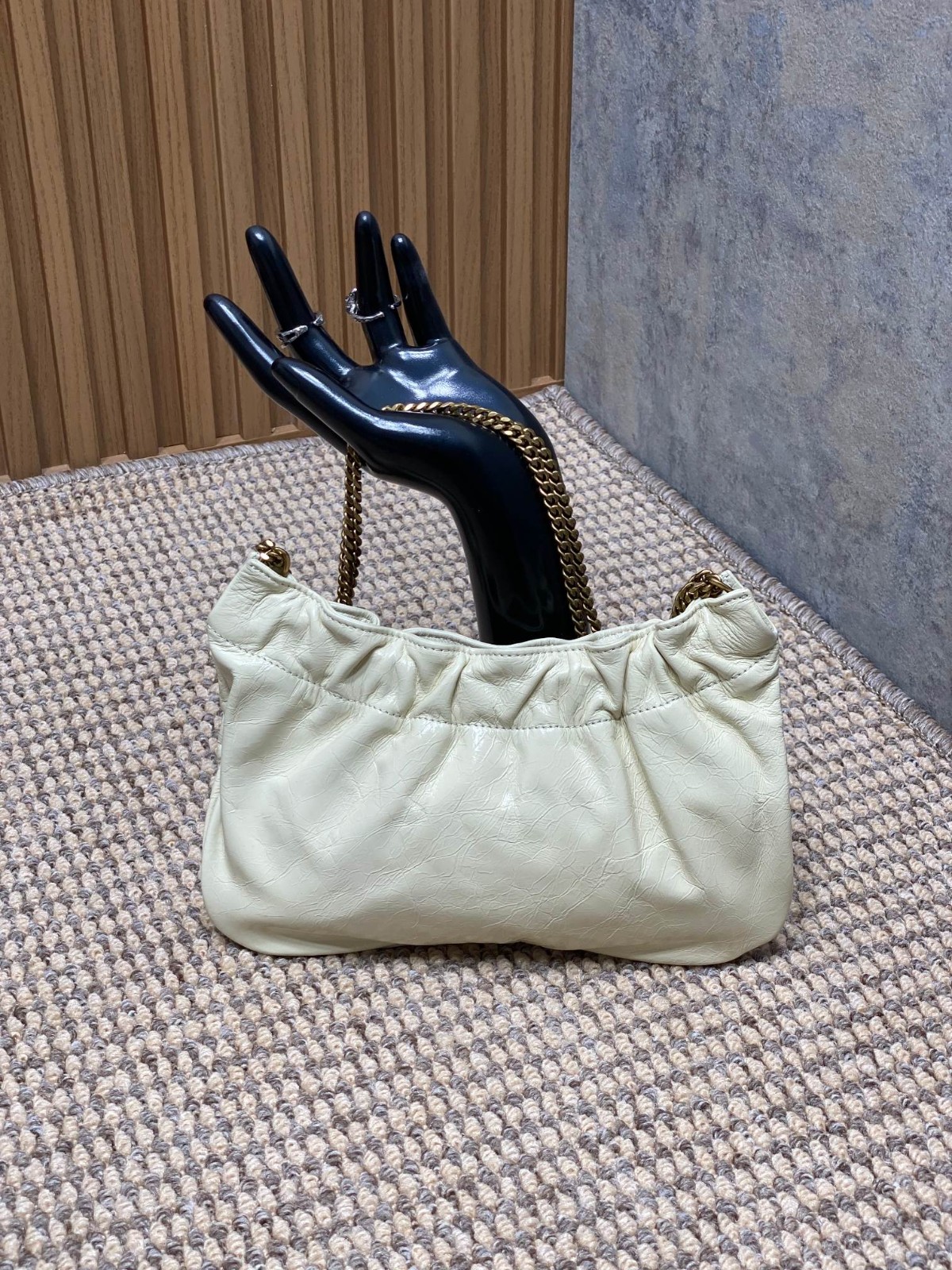 021 58123174 size 24x14x4cm