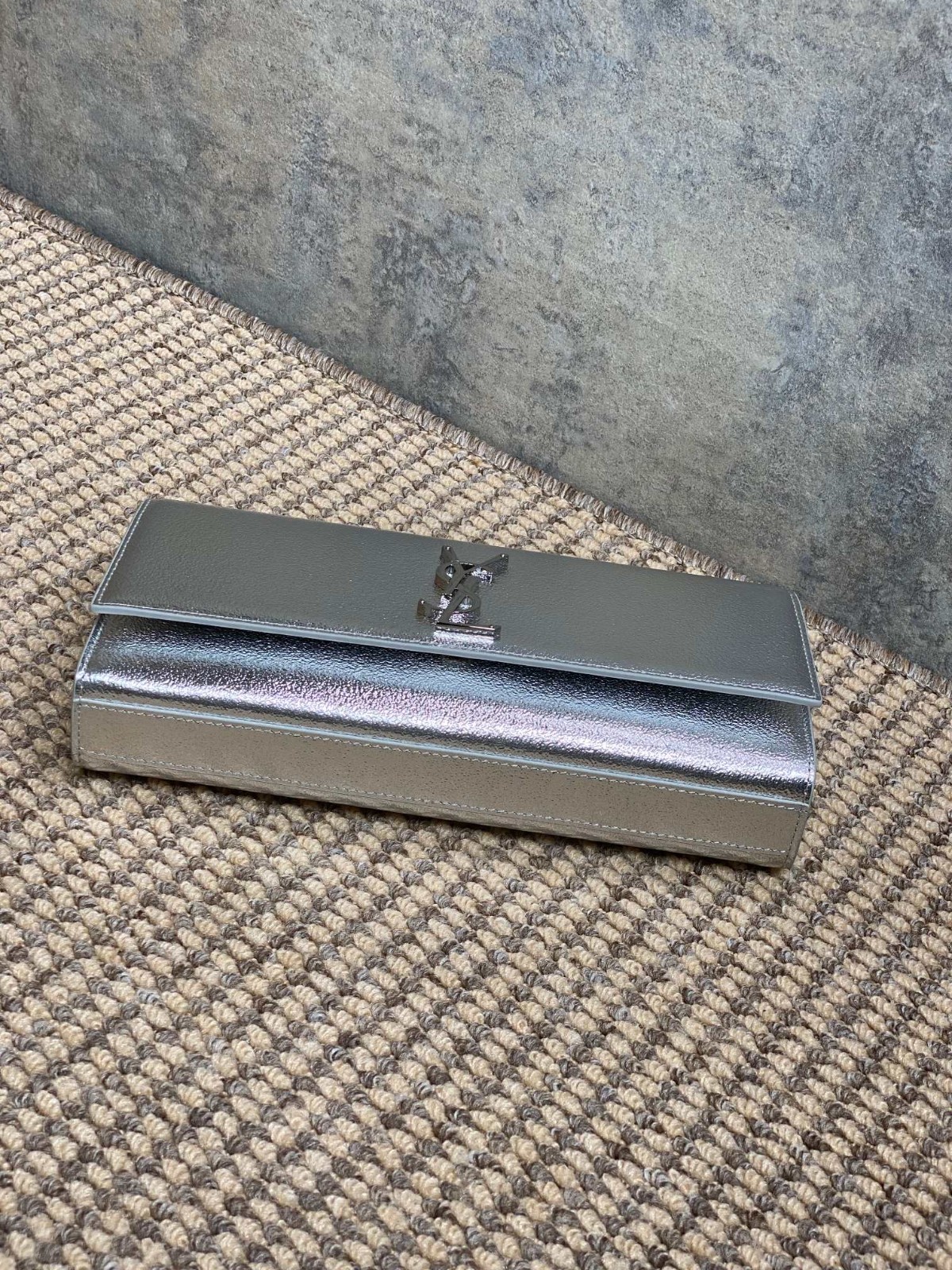019 48123179 size 27x12.5x5cm