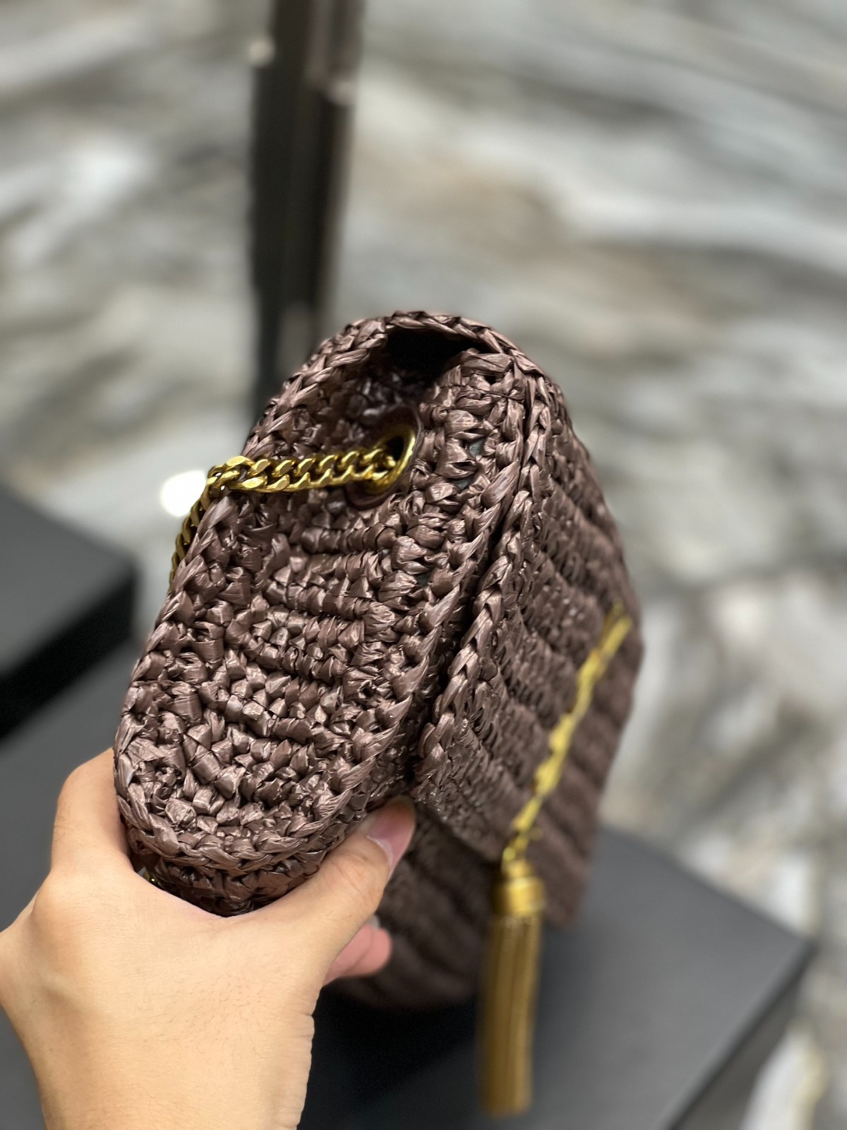 013 72123204 size 26x13.5x4.5cm