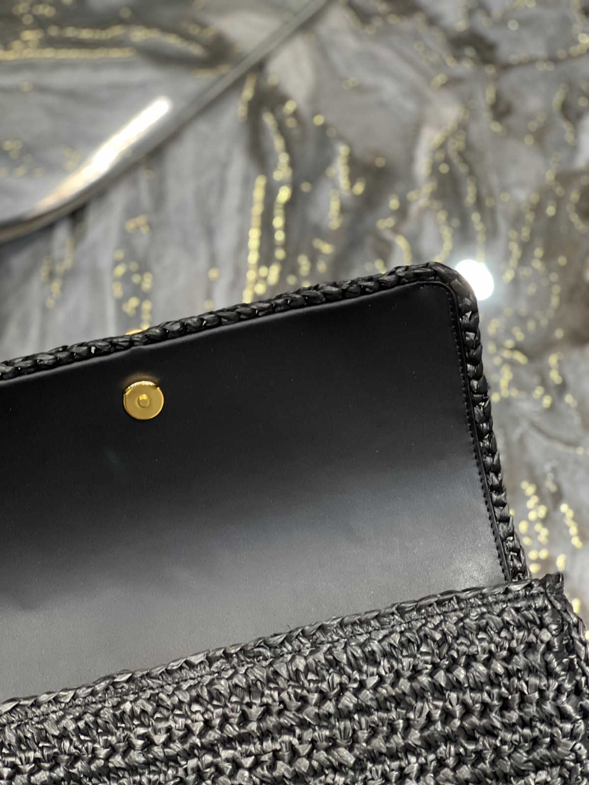 012 72123204 size 26x13.5x4.5cm