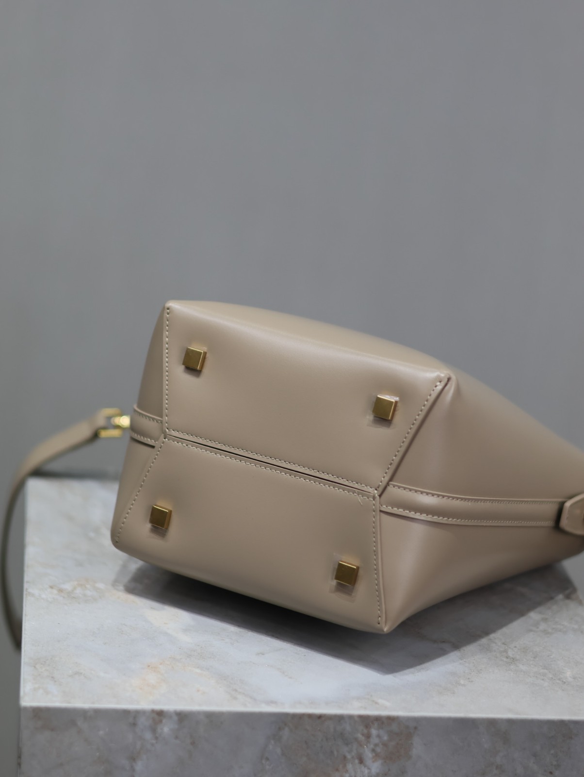 009 63123202;66123204 size 15x13x6cm;size 17x20x13cm