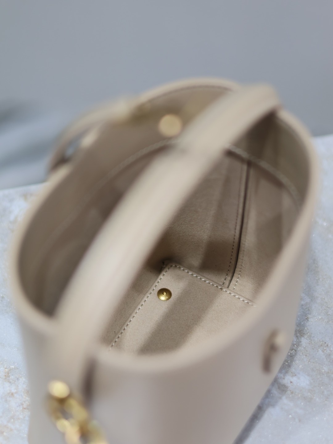 008 63123202;66123204 size 15x13x6cm;size 17x20x13cm