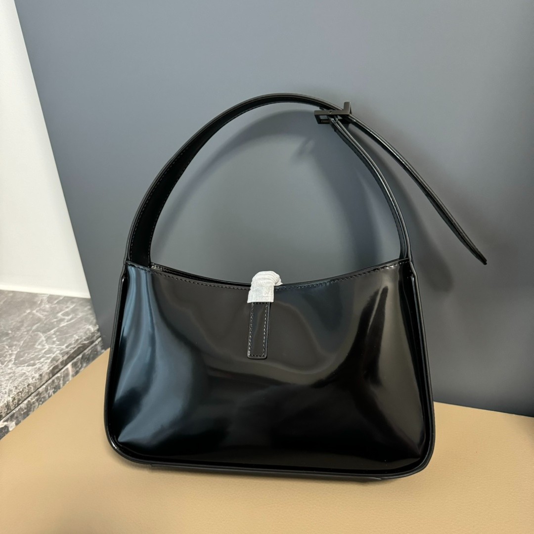 002 60123174 size 25x14x6cm