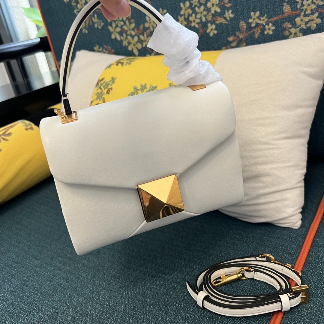 053 66123209 size 20x13x8.5cm