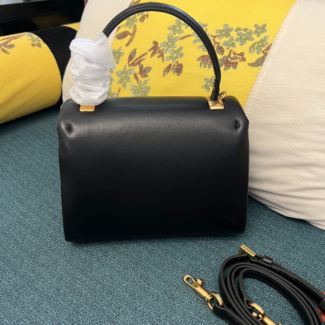 052 66123209 size 20x13x8.5cm