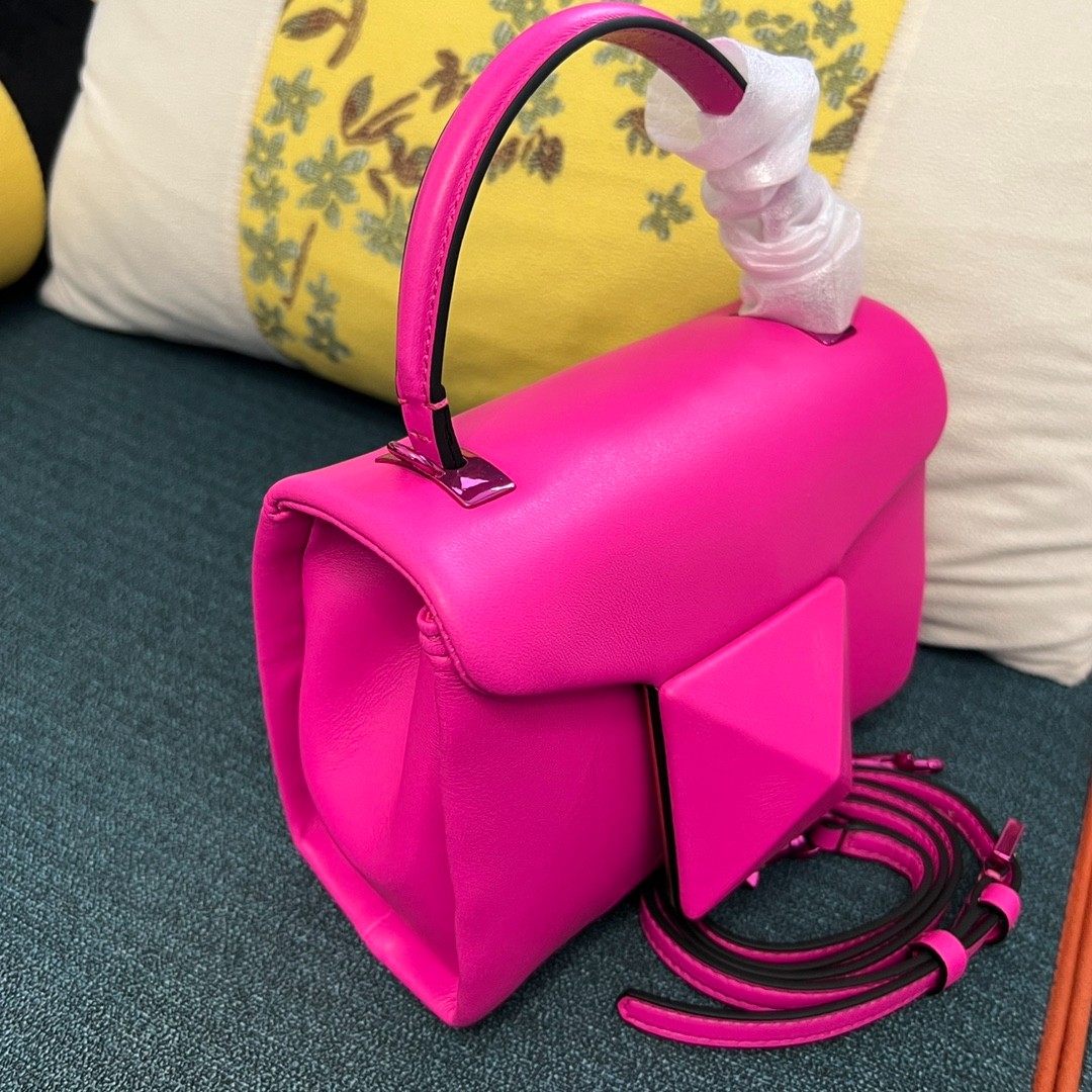 045 66123209 size 20x13x8.5cm