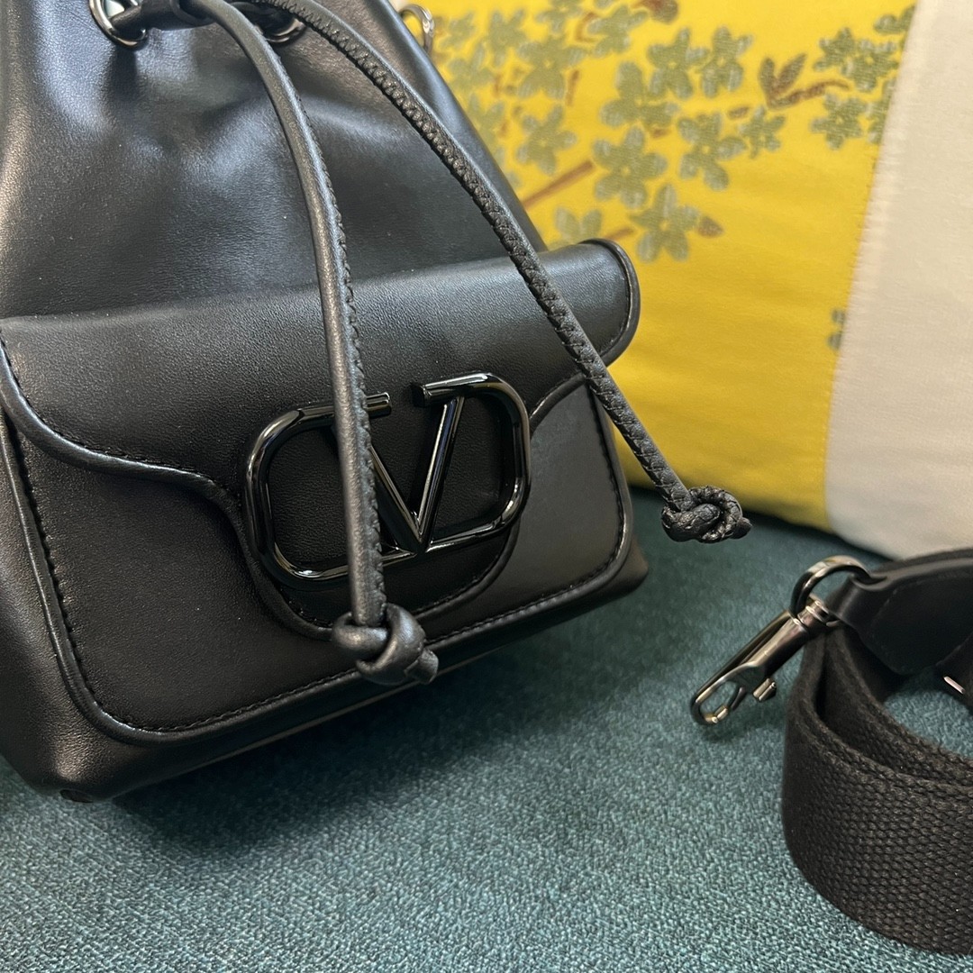 043 72123214 size 16x19x11cm