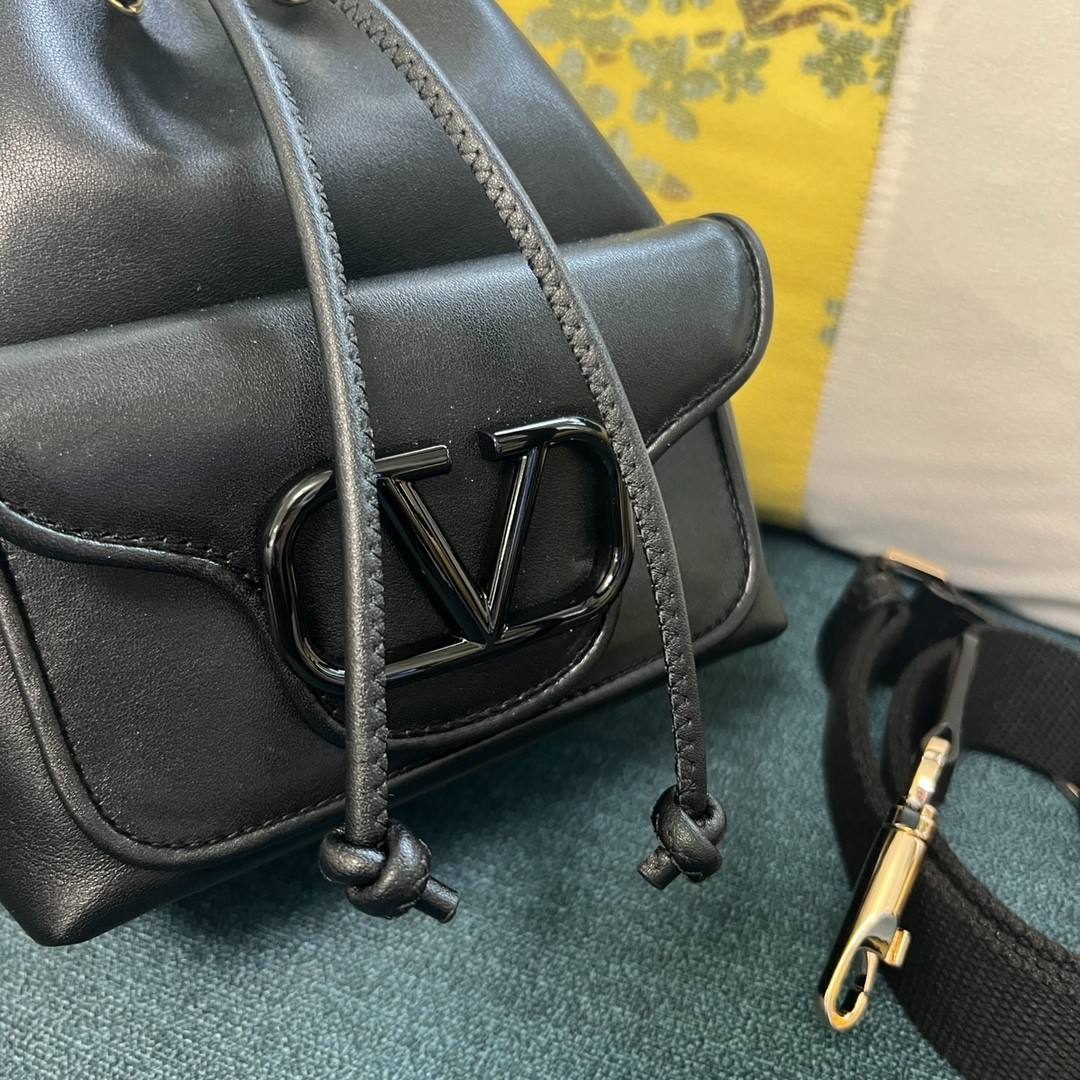 041 72123214 size 16x19x11cm