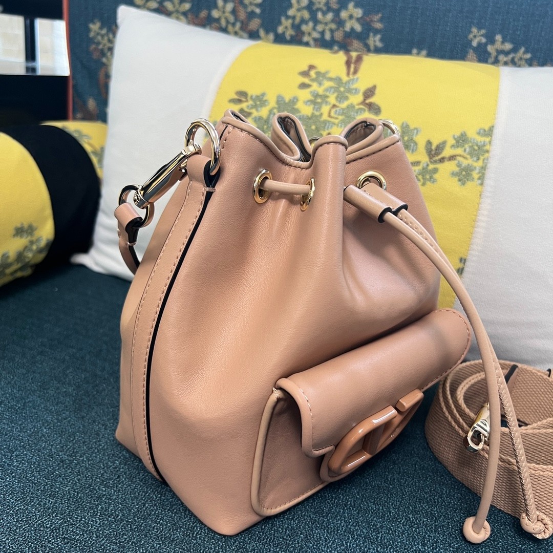 040 72123214 size 16x19x11cm