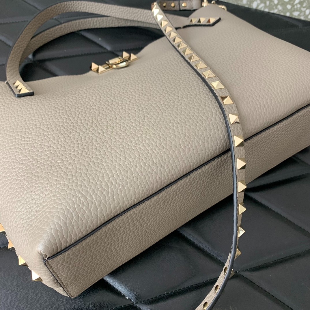 030 62123196 size 28x20x8cm
