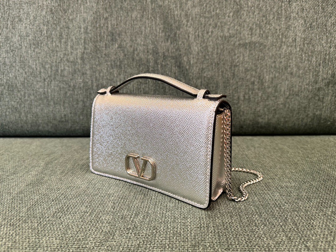 016 50123164 size 19x4x10.5cm