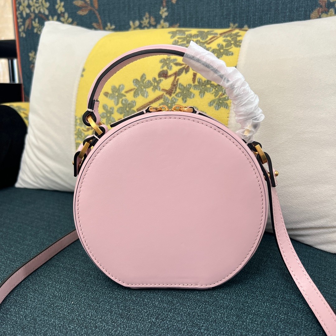 013 63123197 size 16x15x6.5cm