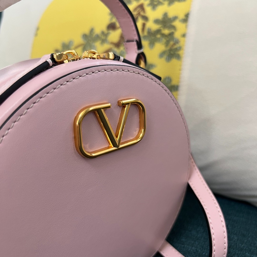 013 63123197 size 16x15x6.5cm