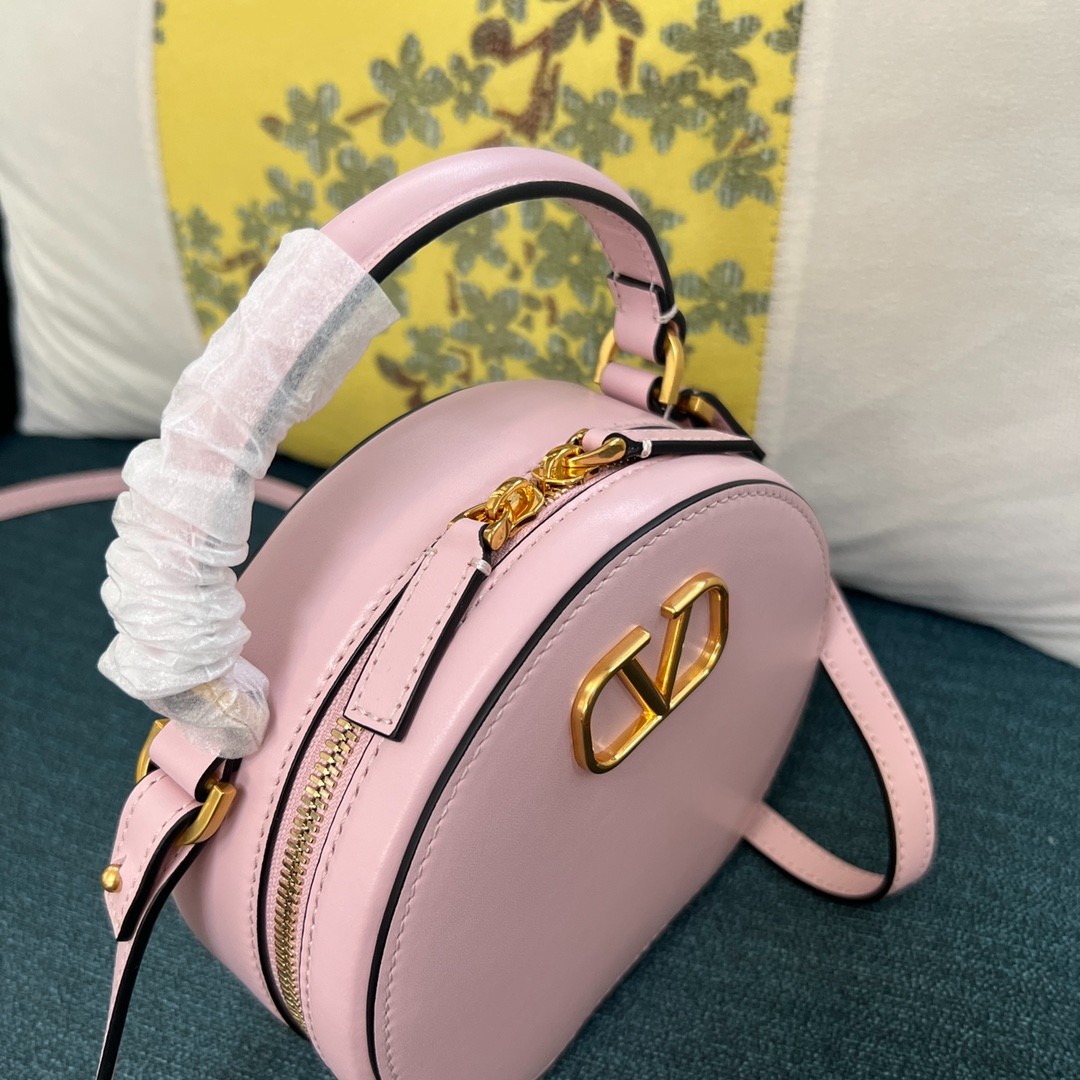 013 63123197 size 16x15x6.5cm
