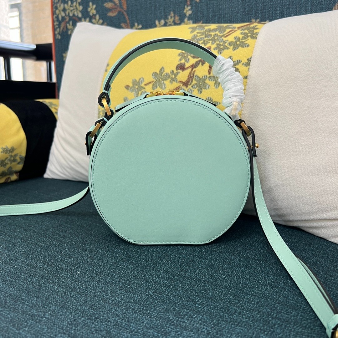 012 63123197 size 16x15x6.5cm