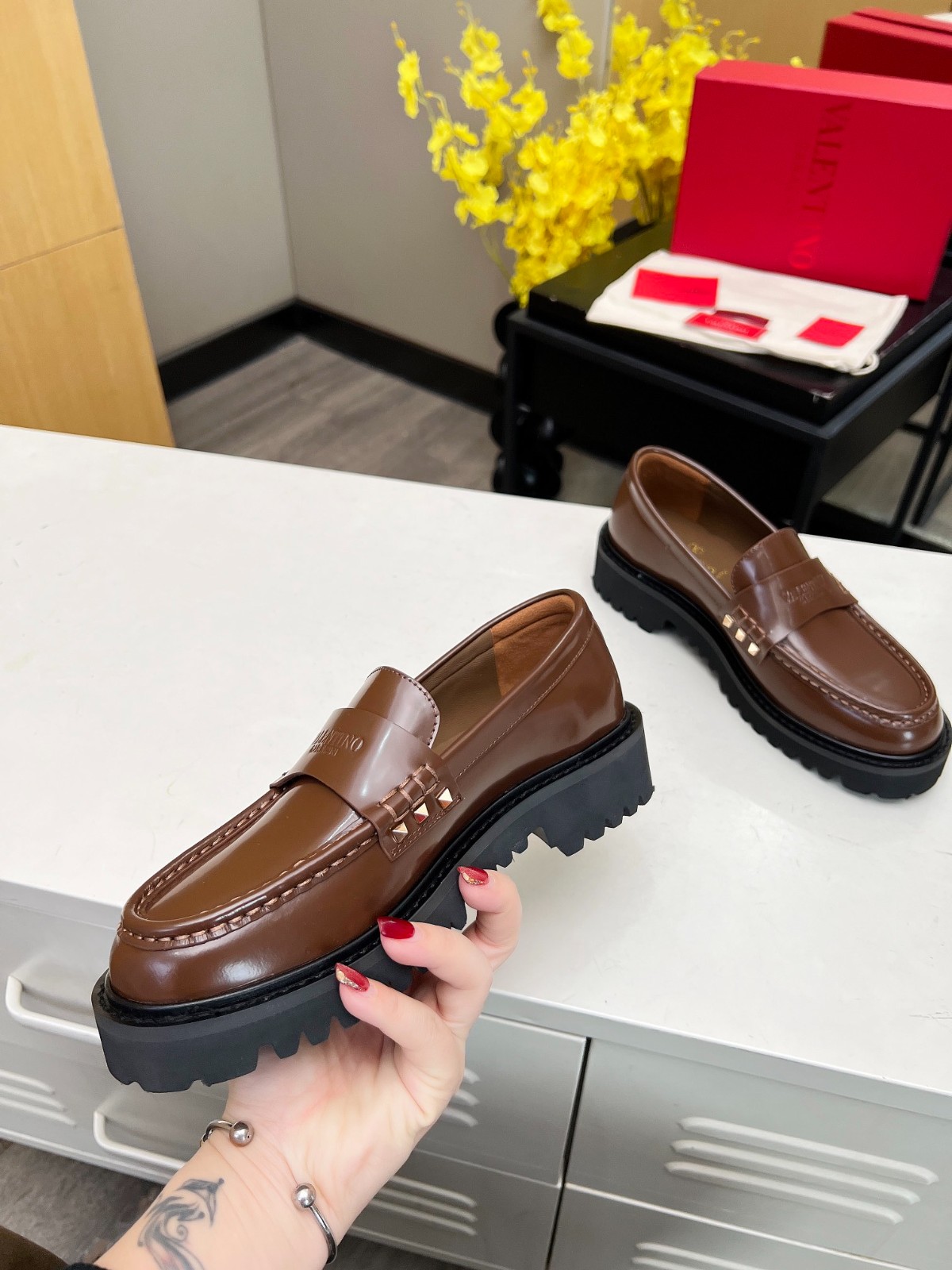 056 30123116 size 35-40