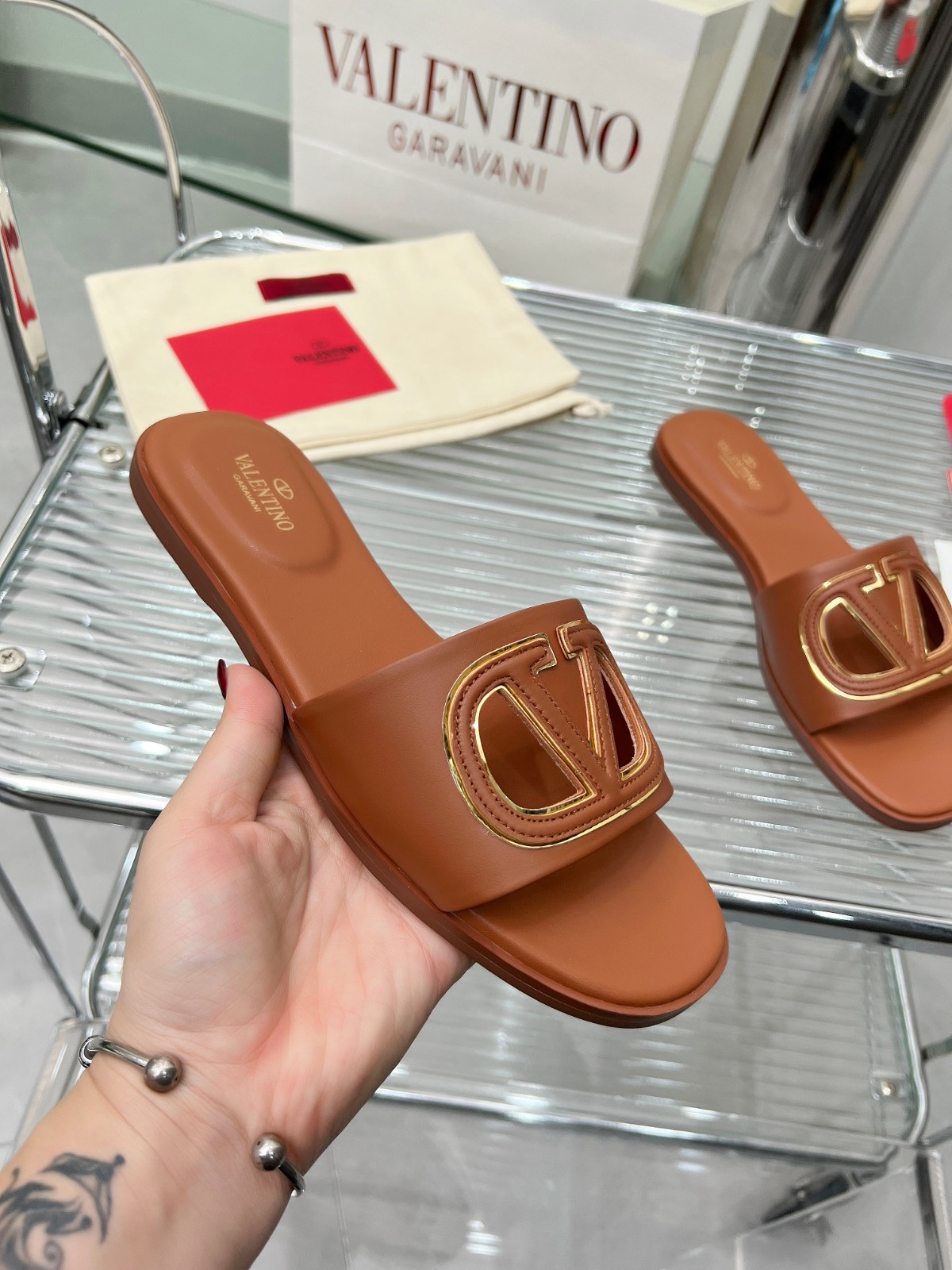 052 24123115 size 35-42