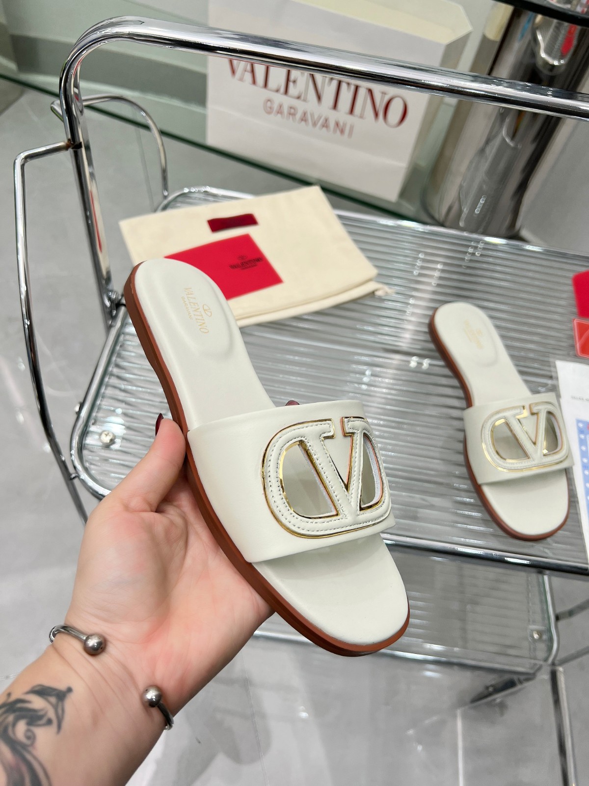 048 24123115 size 35-42
