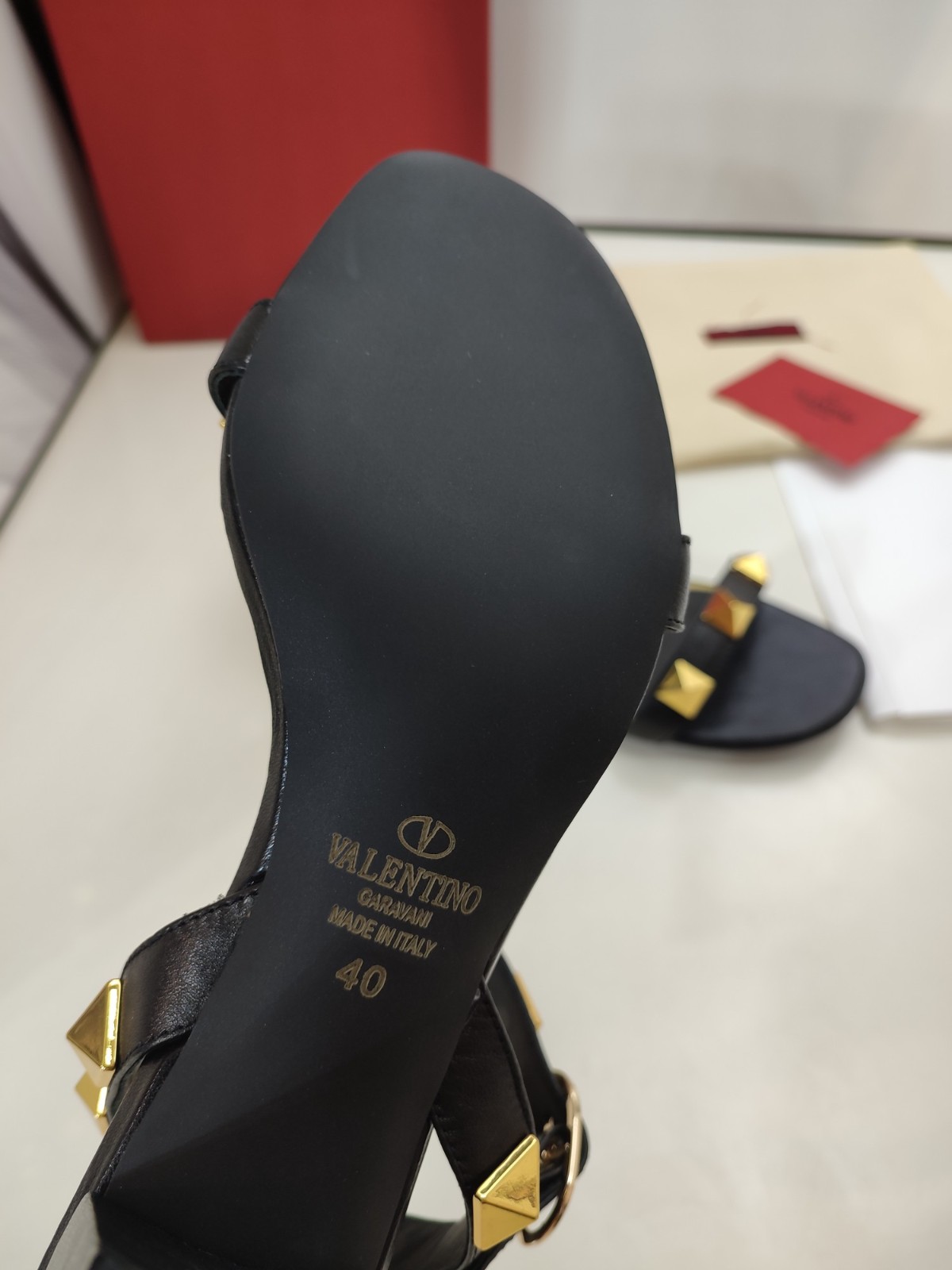 025 26123112 size 35-42