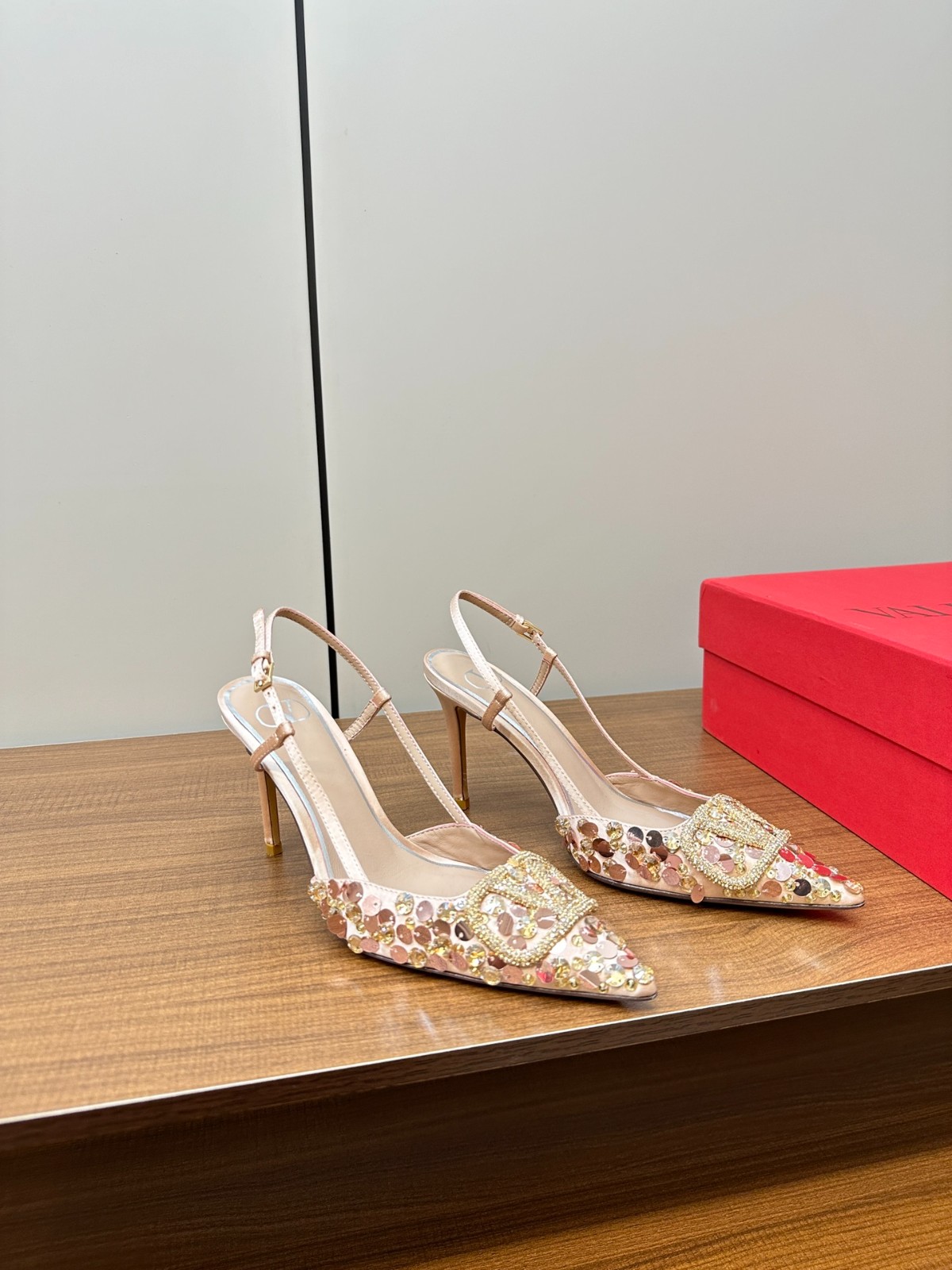 016 40123132 size 35-41