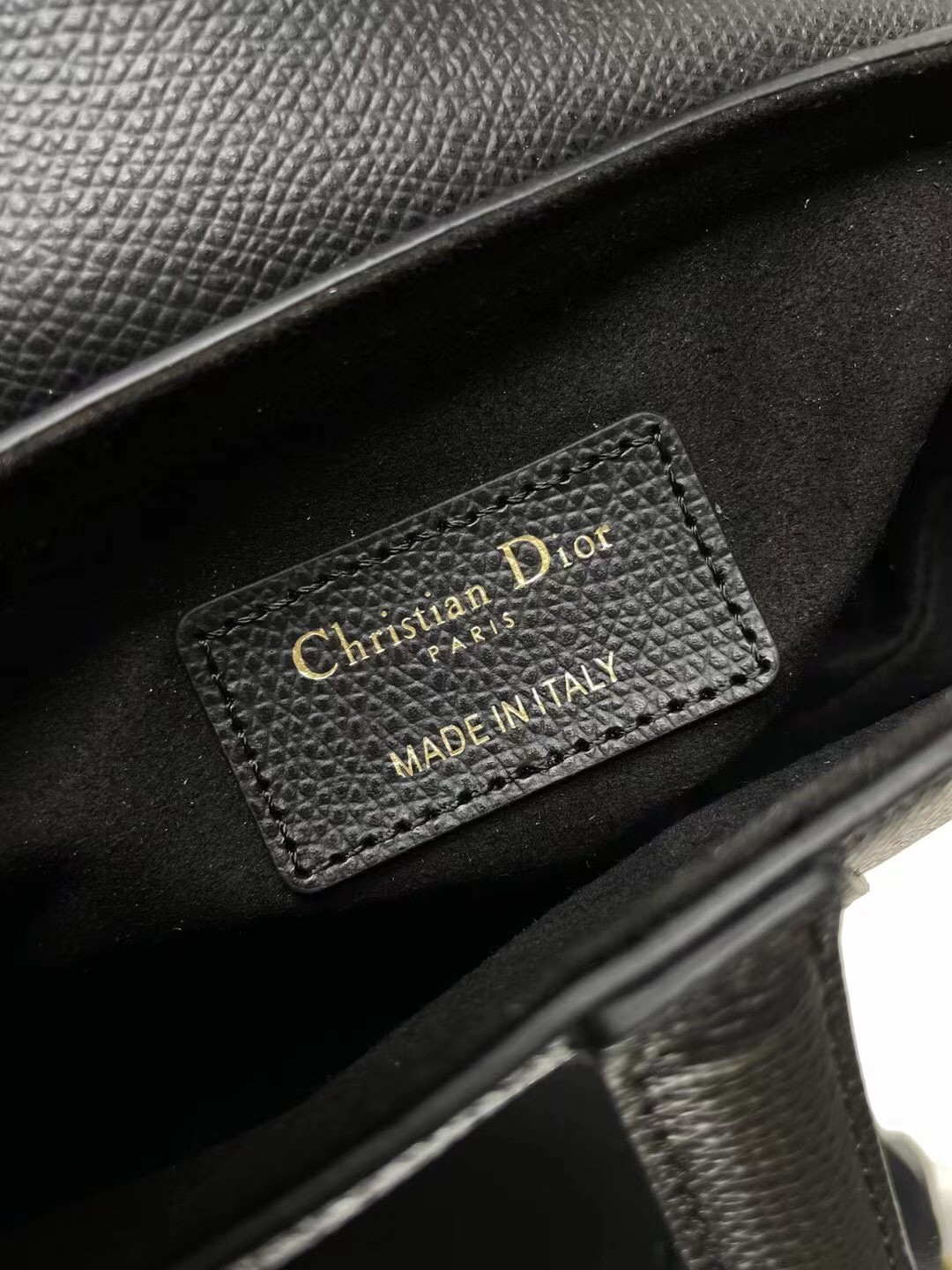 037 64123198 size 19.5x16x6.5cm