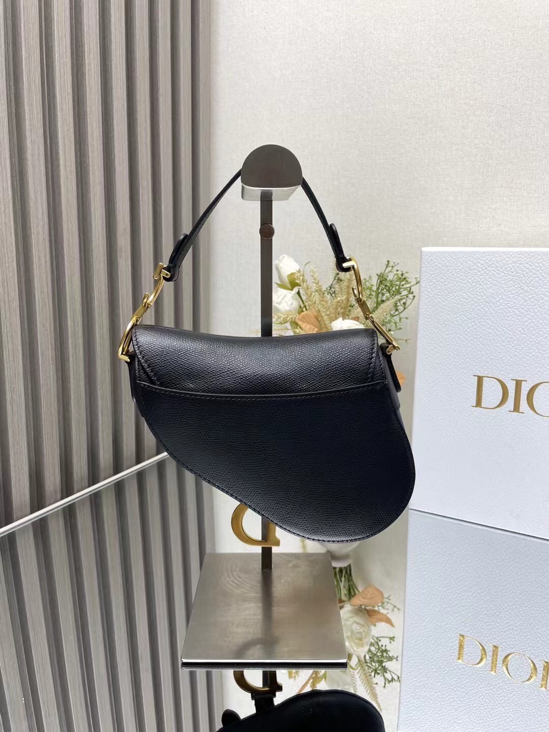 037 64123198 size 19.5x16x6.5cm