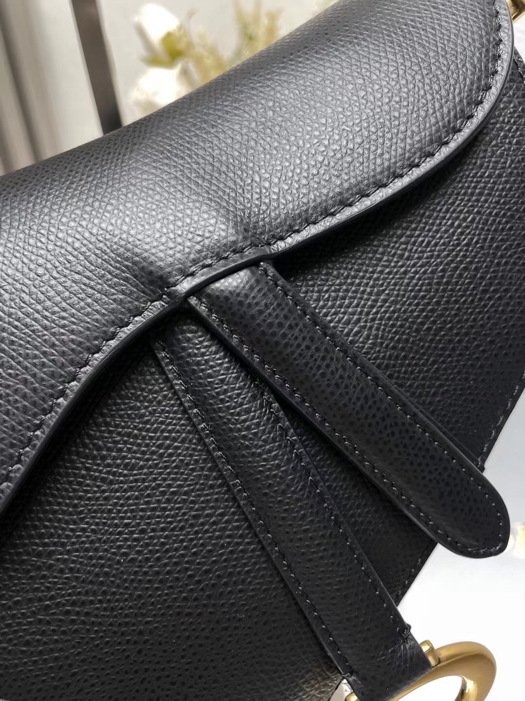 037 64123198 size 19.5x16x6.5cm