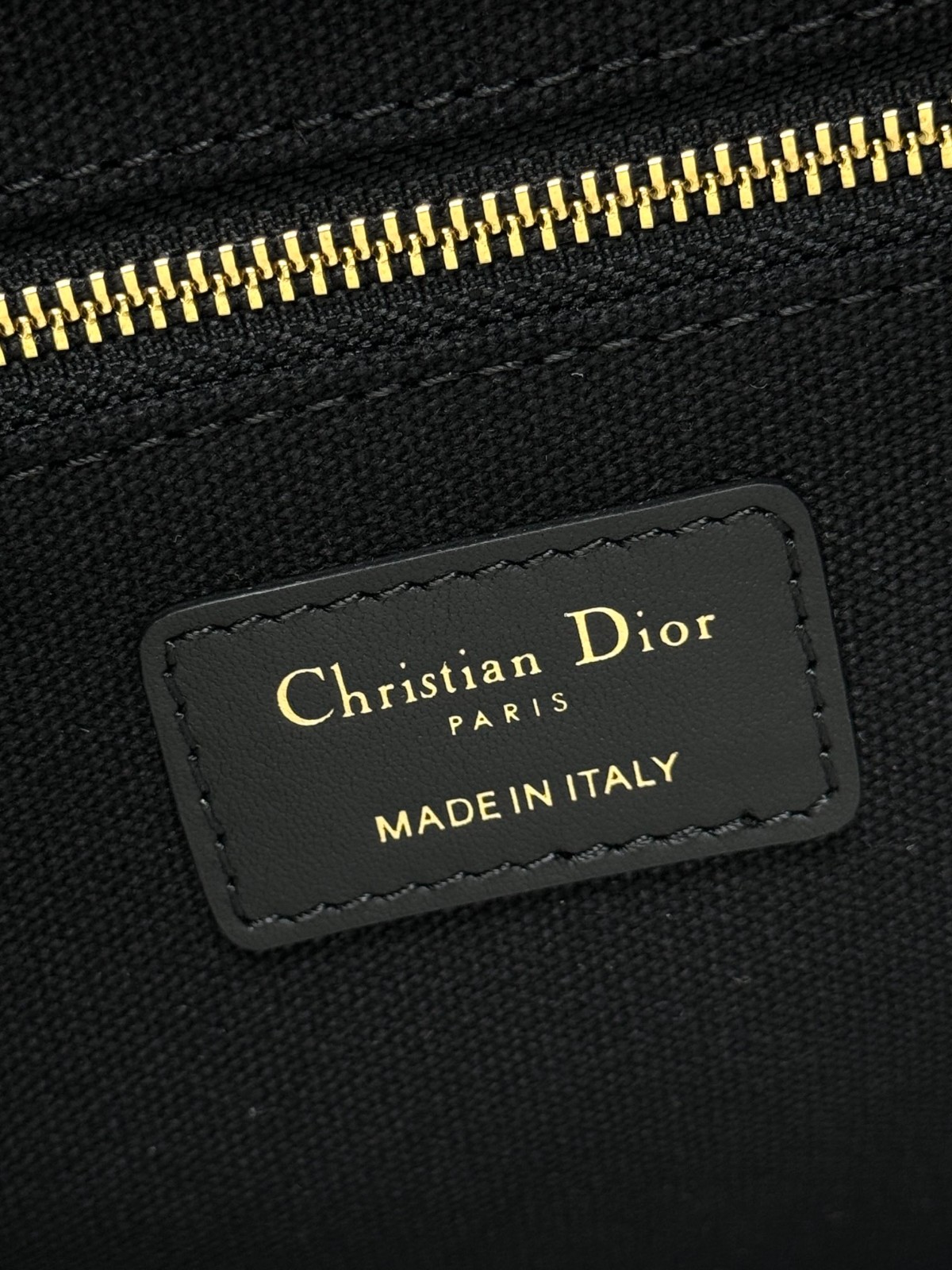 033 63123196 size 26.5×21×14cm